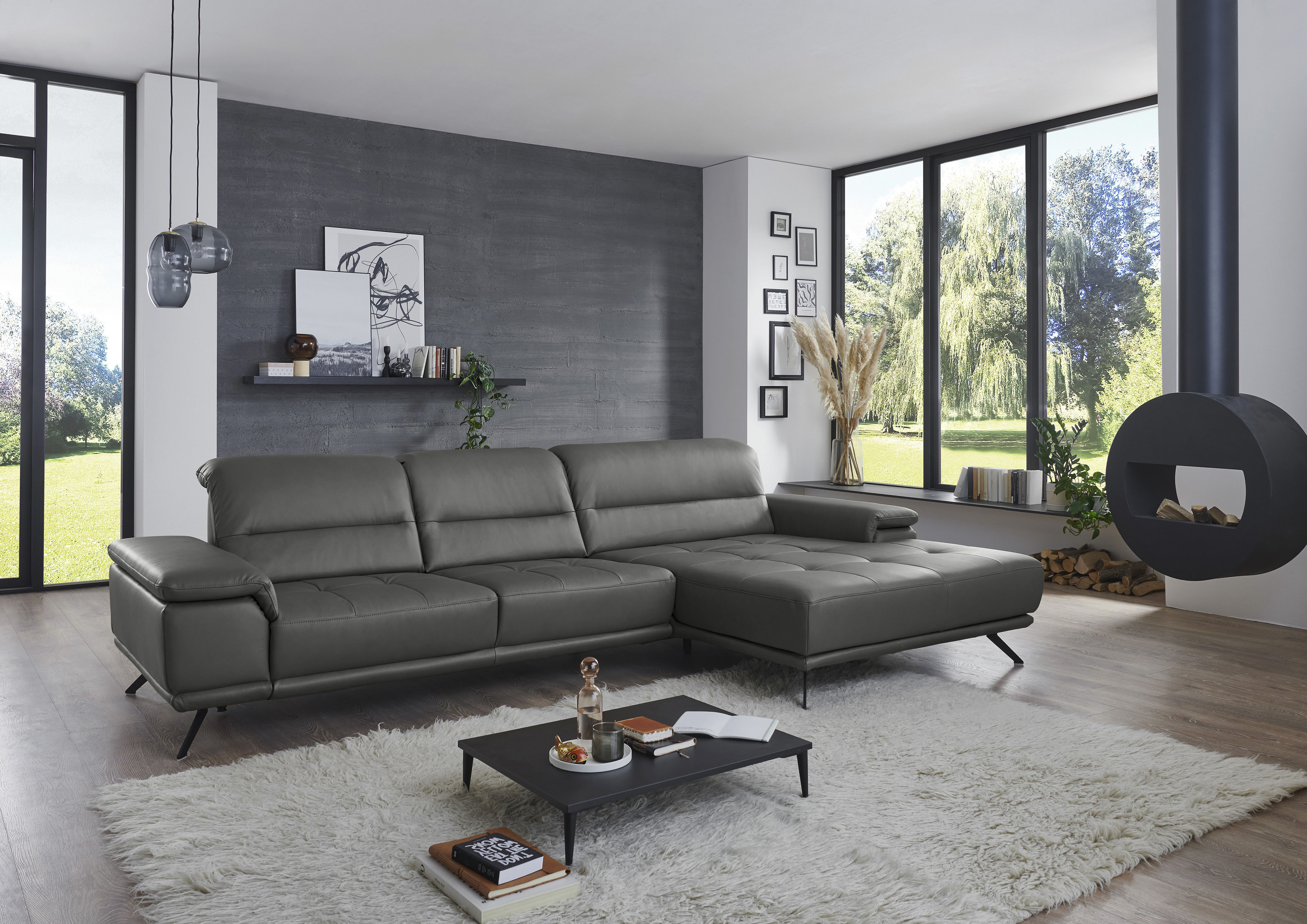 Die PlanBar Ecksofa "PN-EM19074, L-Form, Breite 343 cm" inkl. Sitztiefen- und Kopfteilverstellung