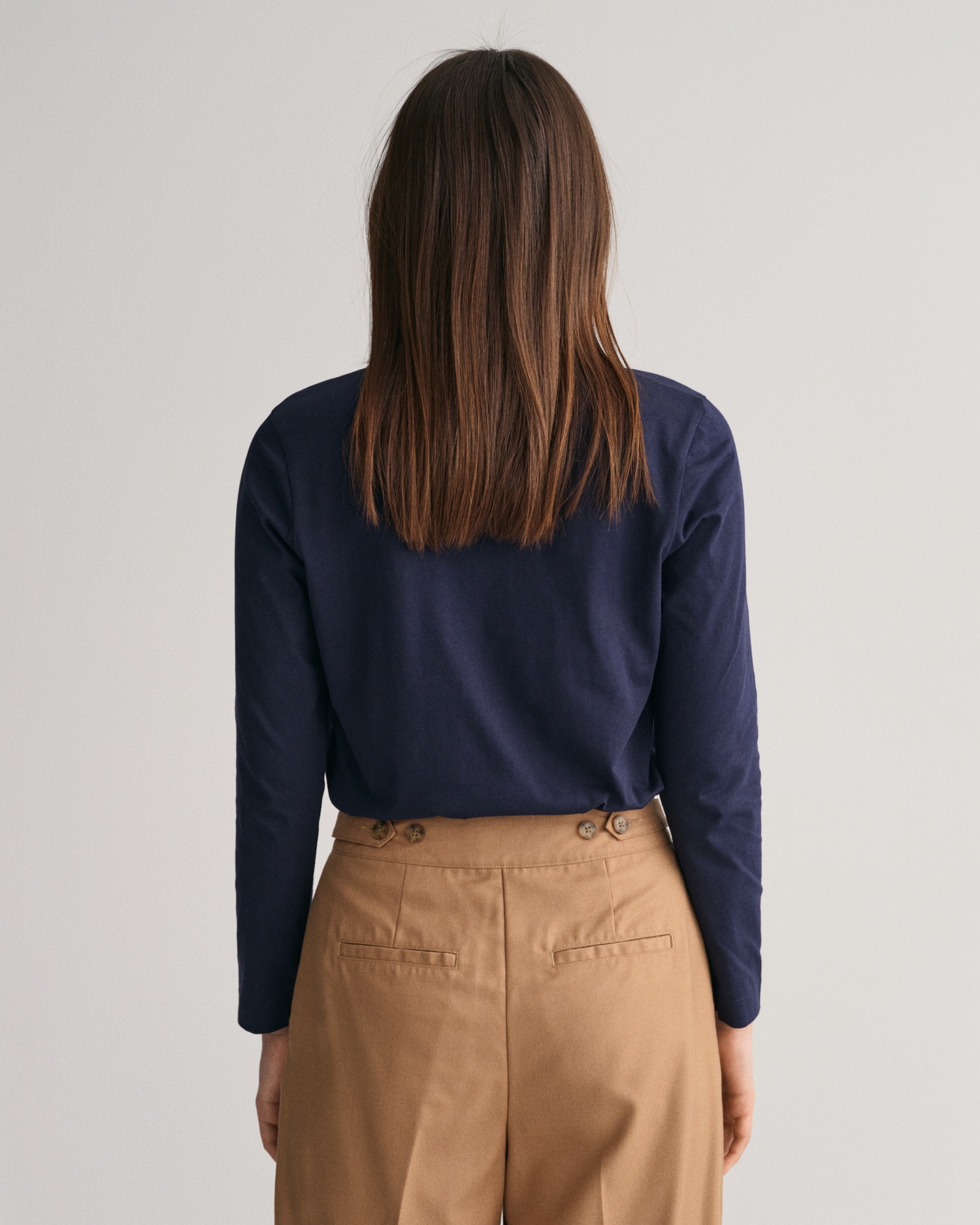 Thumbnail - Gant Langarmshirt "REG SHIELD LS T-SHIRT" kleine Logostickerei auf der Brust