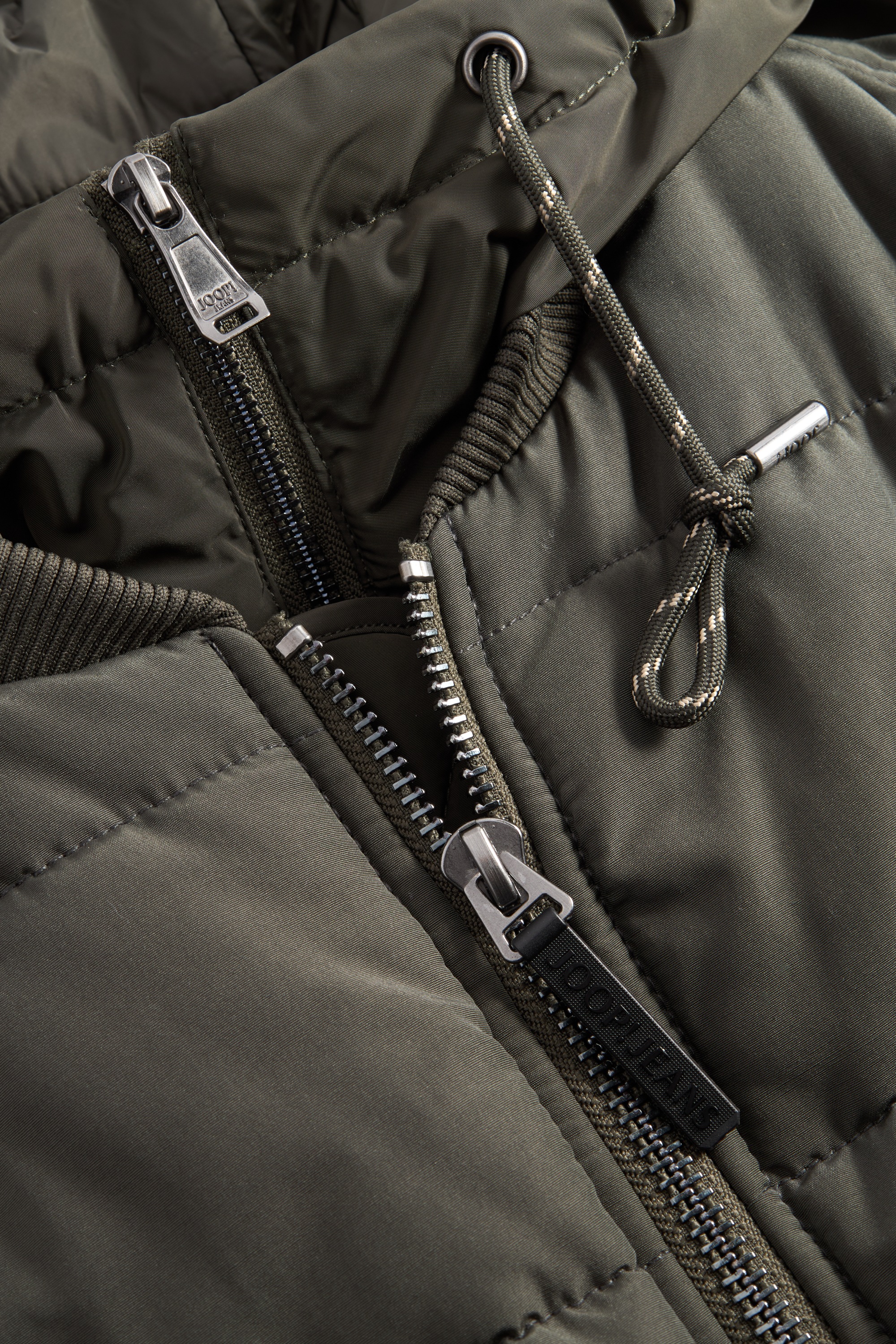 Joop Jeans Steppjacke »Roxwell« mit Kapuze Mit Rundhalsausschnitt