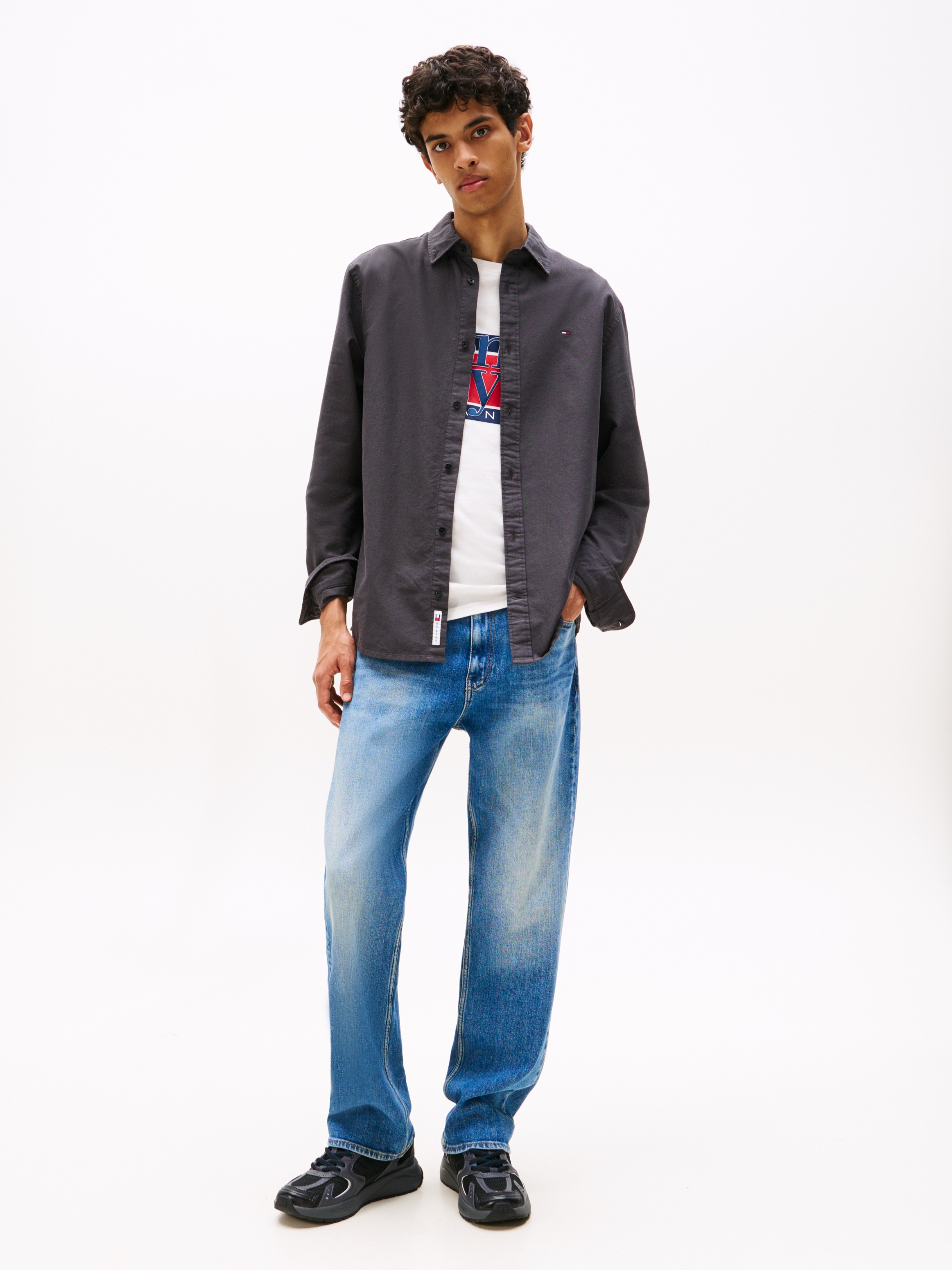 Langarmhemd TOMMY JEANS "TJM REGULAR OXFORD", Herren, Gr. L, N-Gr, schwarz, Web, Obermaterial: 100% Baumwolle, regular fit normal, Rundhals, eingesetzt 1-Knopf-Manschette mit Schlitz, Hemden, Mit Rundhalsausschnitt, Button-down-Kragen 2