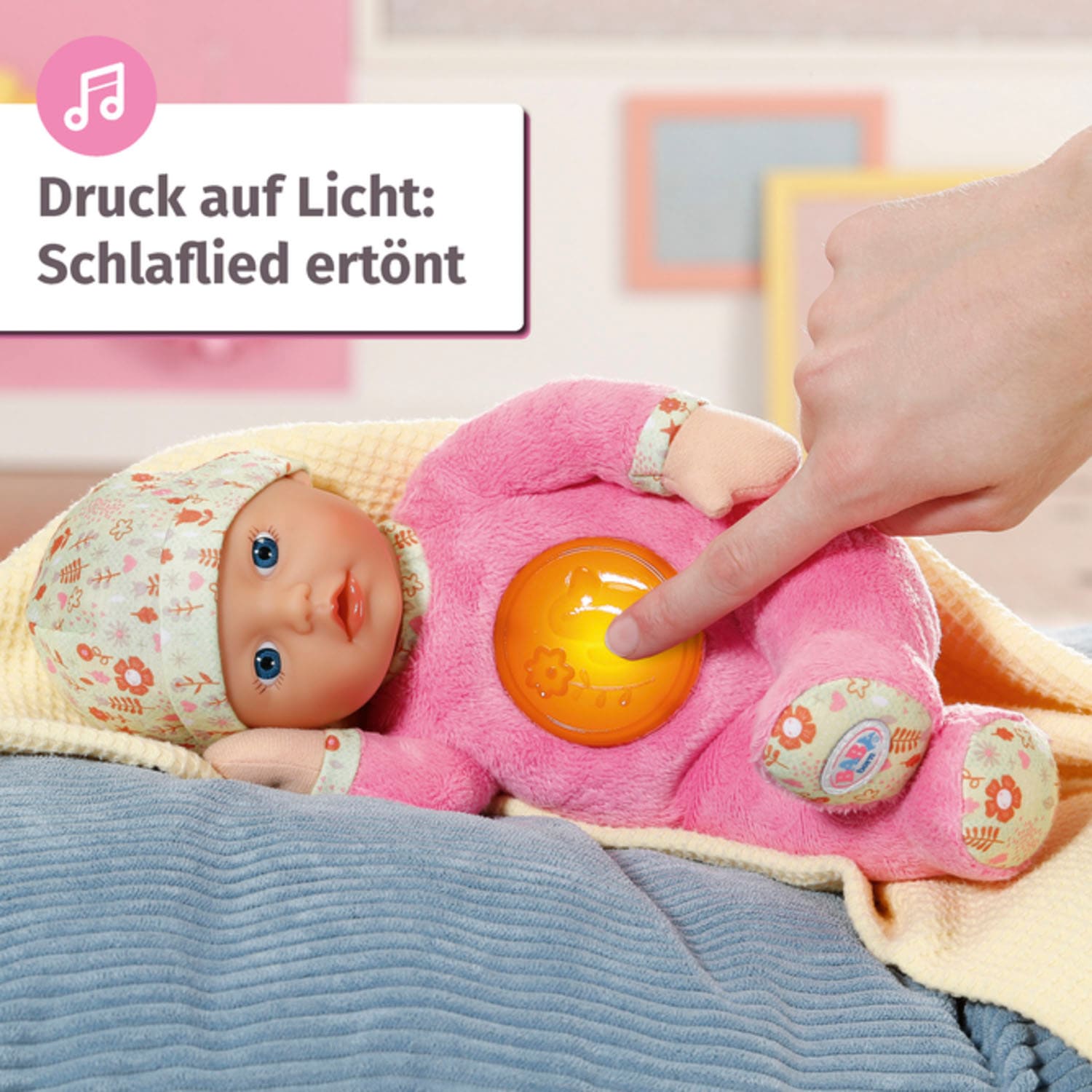 Baby Born Babypuppe »Nightfriends for babies, 30 cm«, mit Nachtlichtfunktion und Mütze mit Blumenmuster