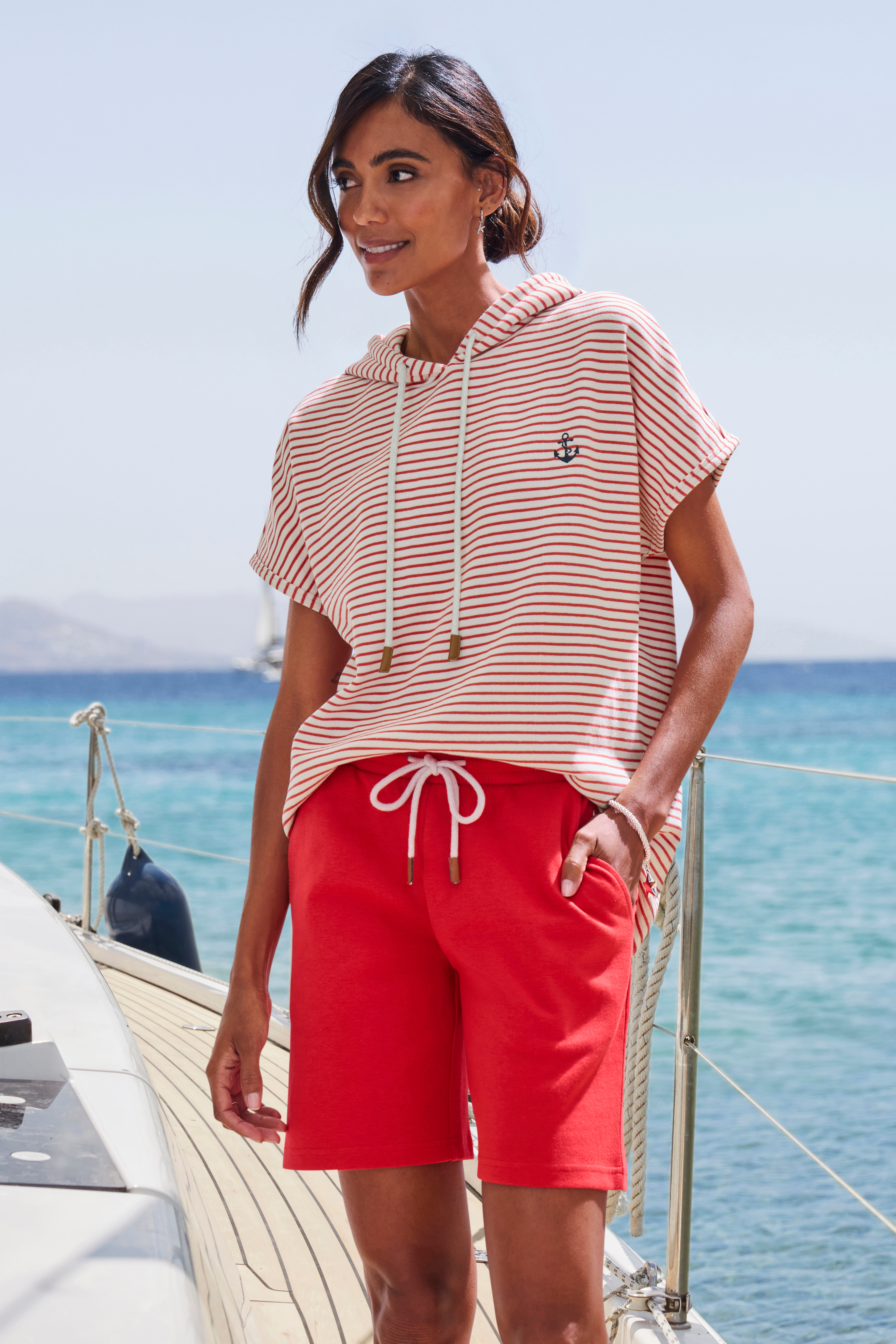 Thumbnail - H.I.S Sweatshirt, gestreift und mit Kapuze, Loungewear