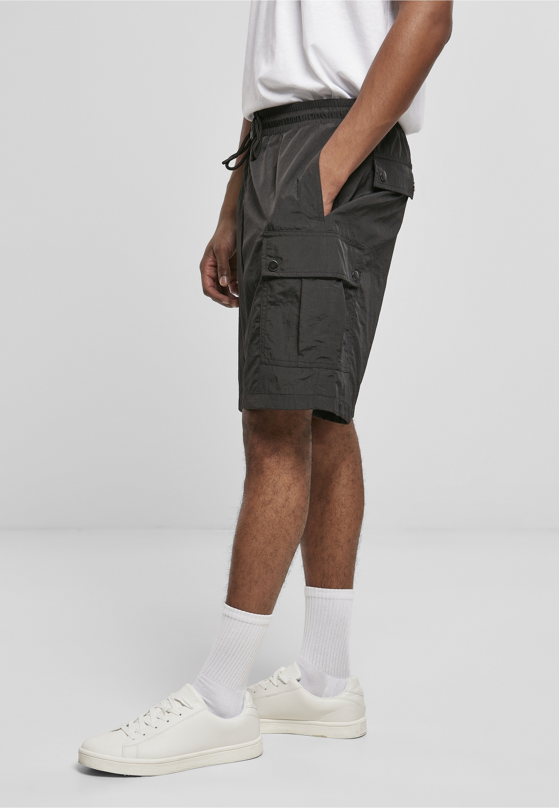 URBAN CLASSICS Cargohose »Urban Classics Herren Nylon Cargo Shorts«