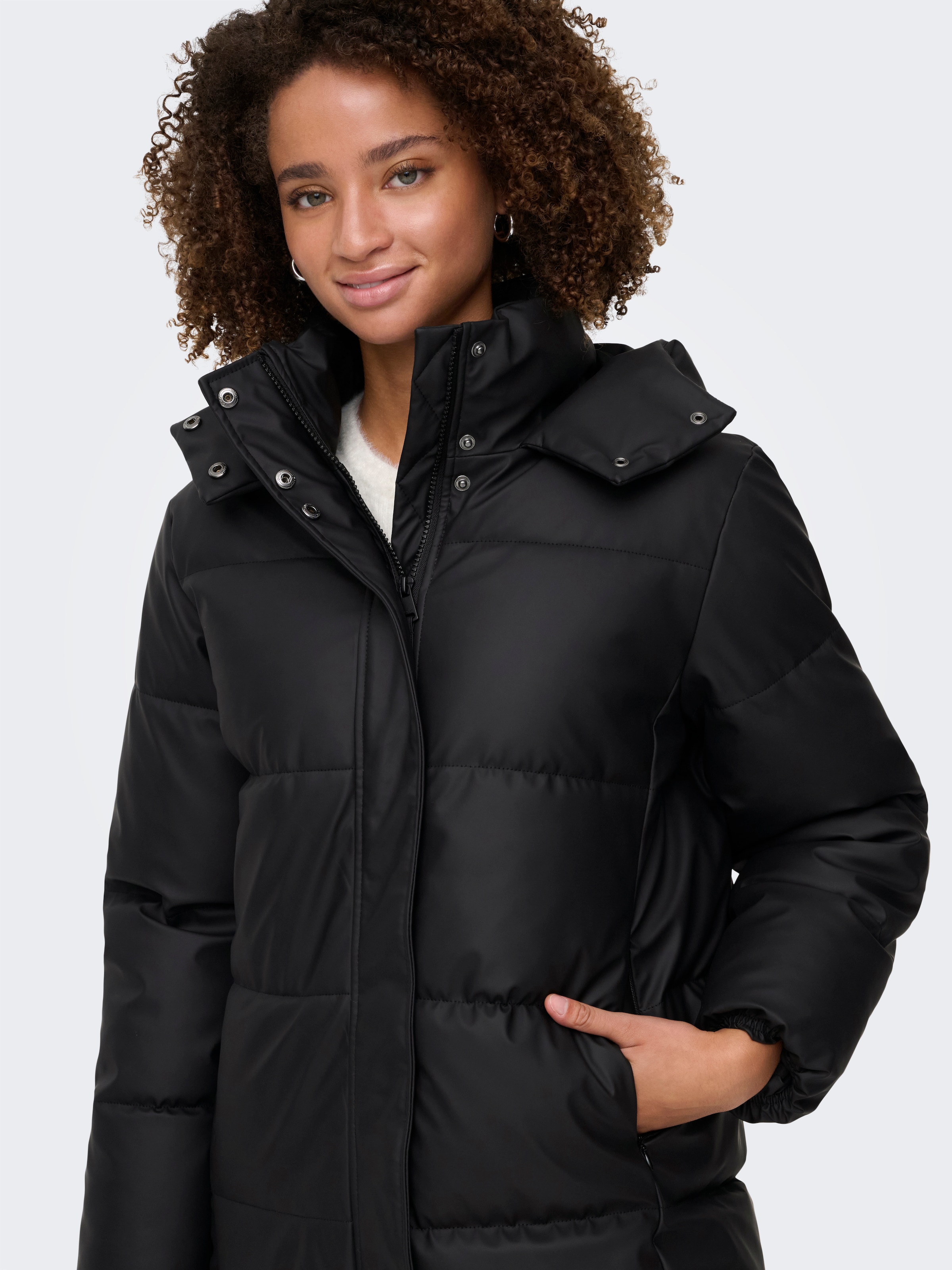 ONLY Steppmantel »ONLAGNES COATED PUFFER COAT OTW«