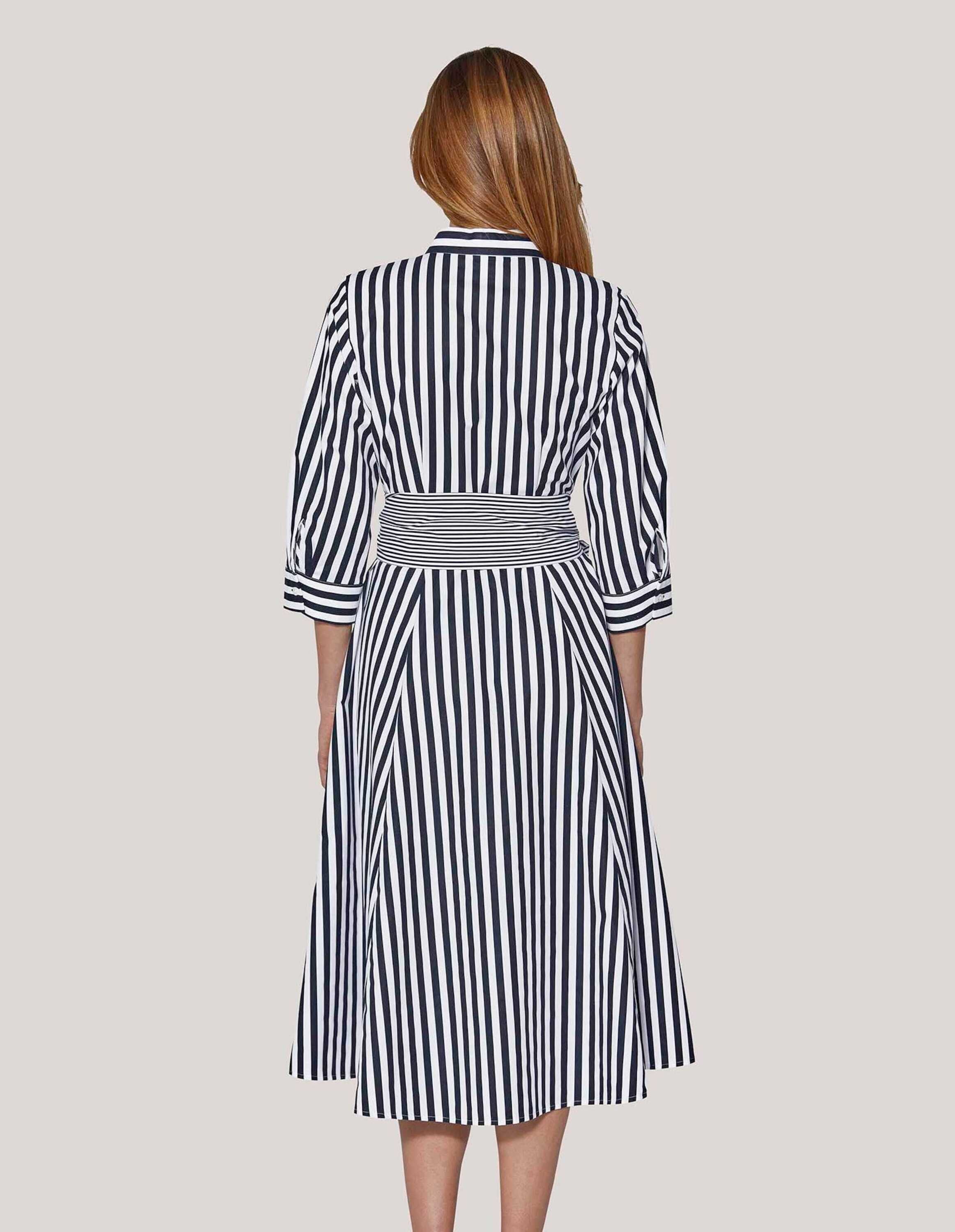 MADELEINE Sommerkleid »Kleid Gestreiftes Hemdblusenkleid mit Bindeschärpe«