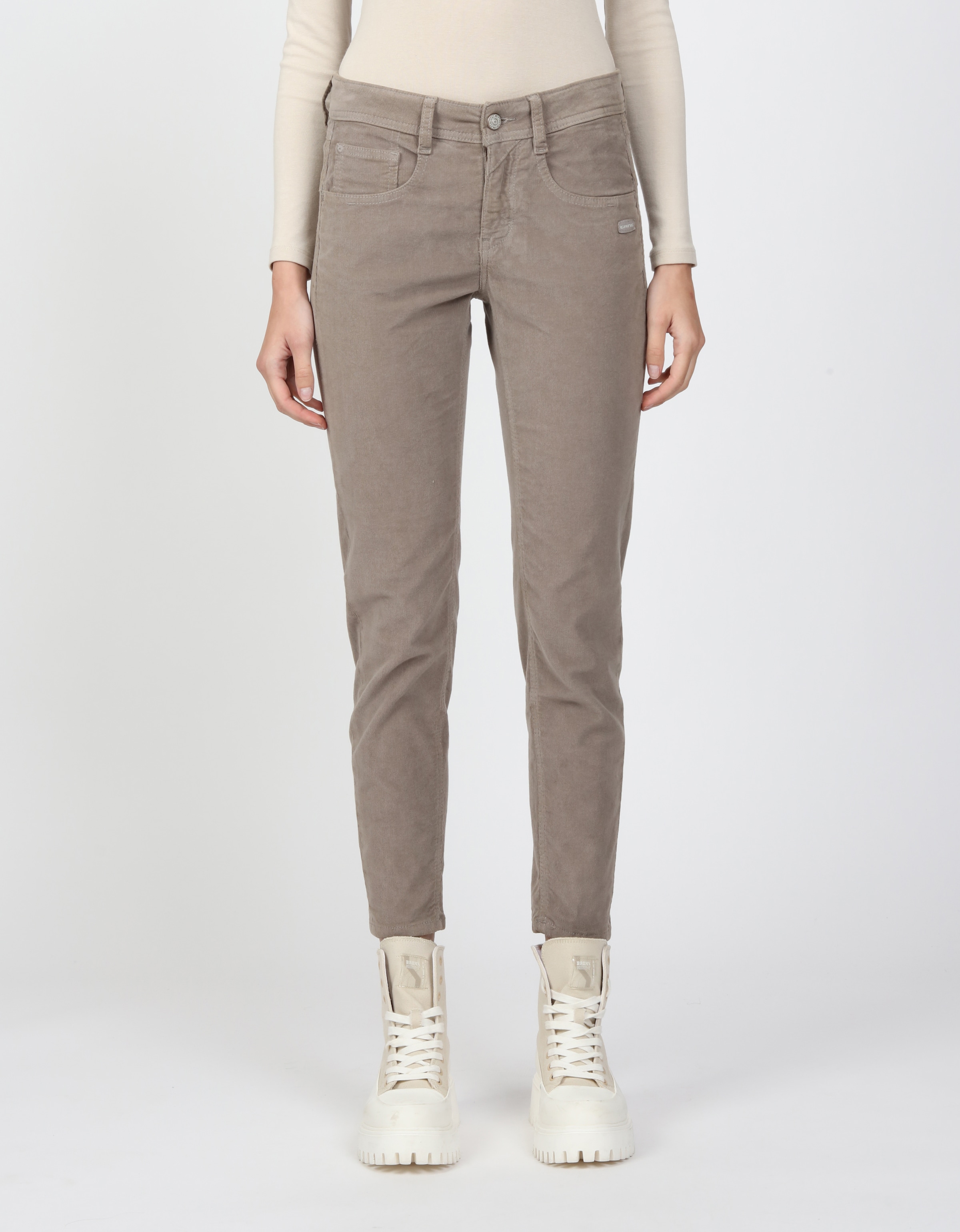 Cordhose »94AMELIE CROPPED«, mit doppelter rechter Gesäßtasche