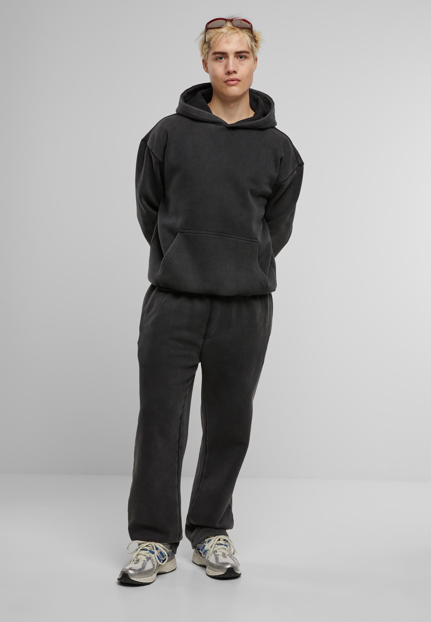 URBAN CLASSICS Jogginghose »Urban Classics Vintage Heavy Trackpants«, (1 tlg.)