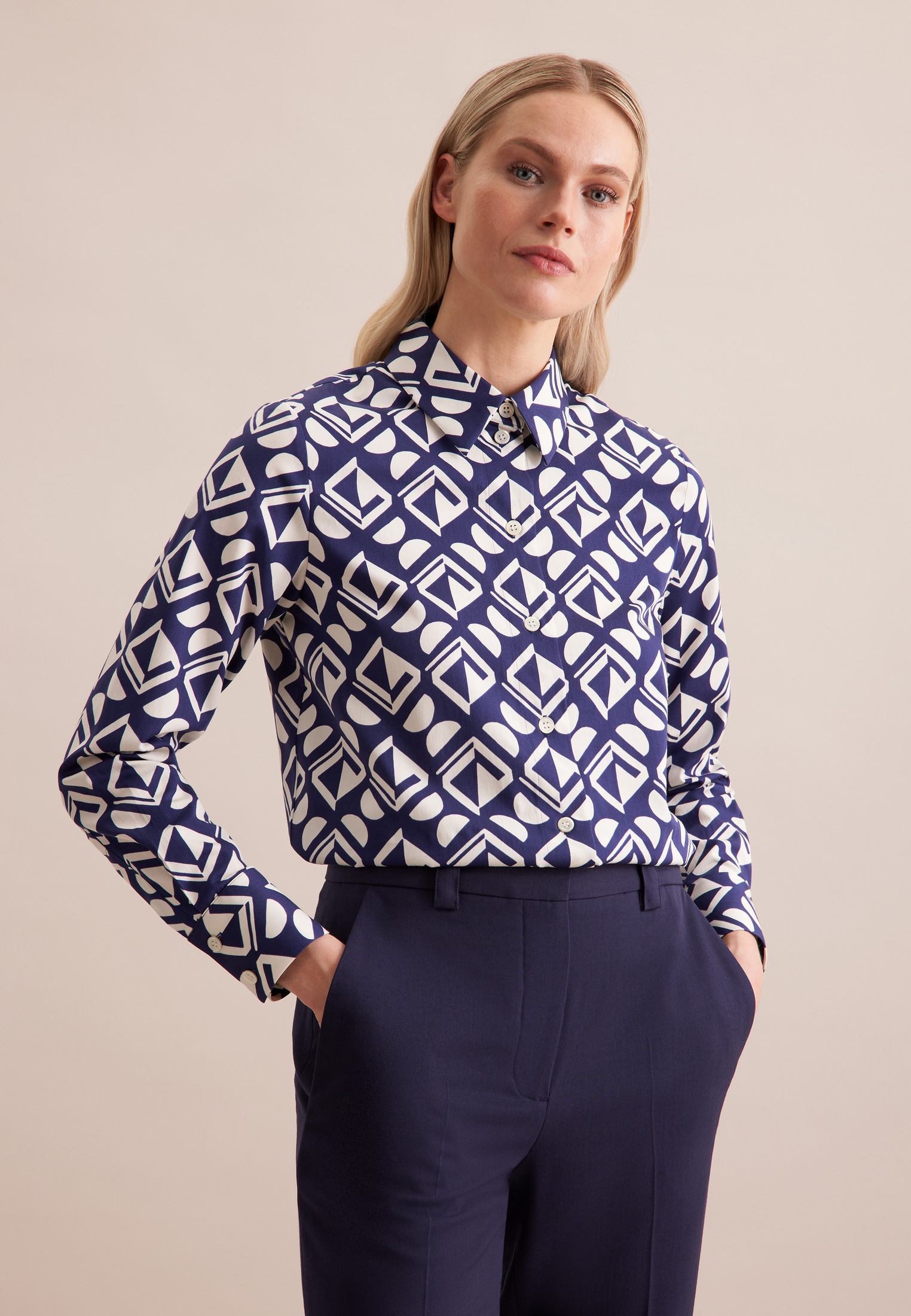 seidensticker Hemdbluse "Schwarze Rose", Langarm Kragen Geometrische Muster günstig online kaufen