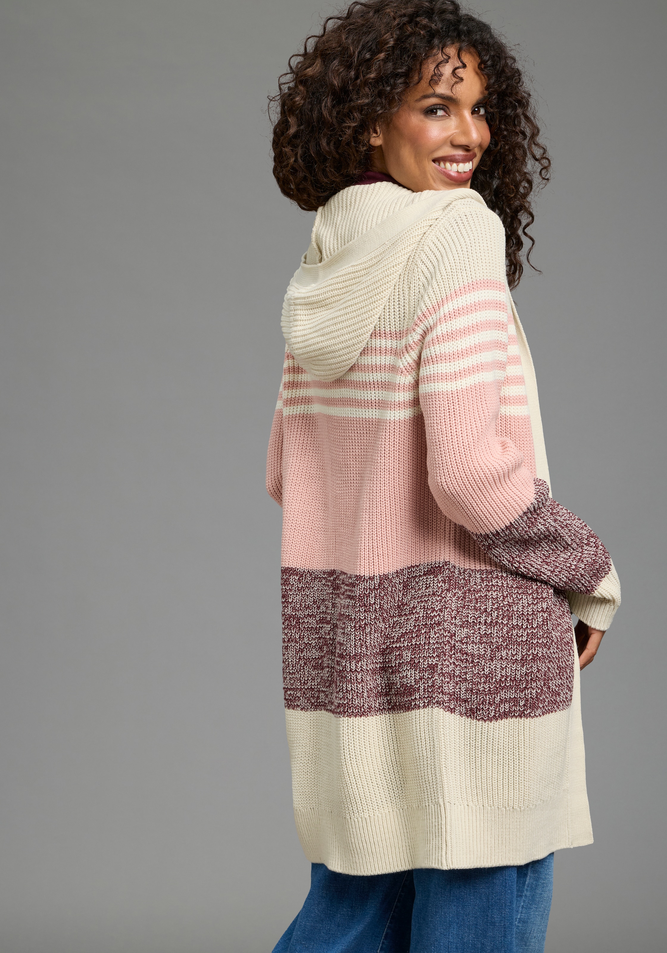 Laura Scott Kapuzenstrickjacke »extralang geschnitten, aus elastischem Strickmaterial« mit Streifendesign