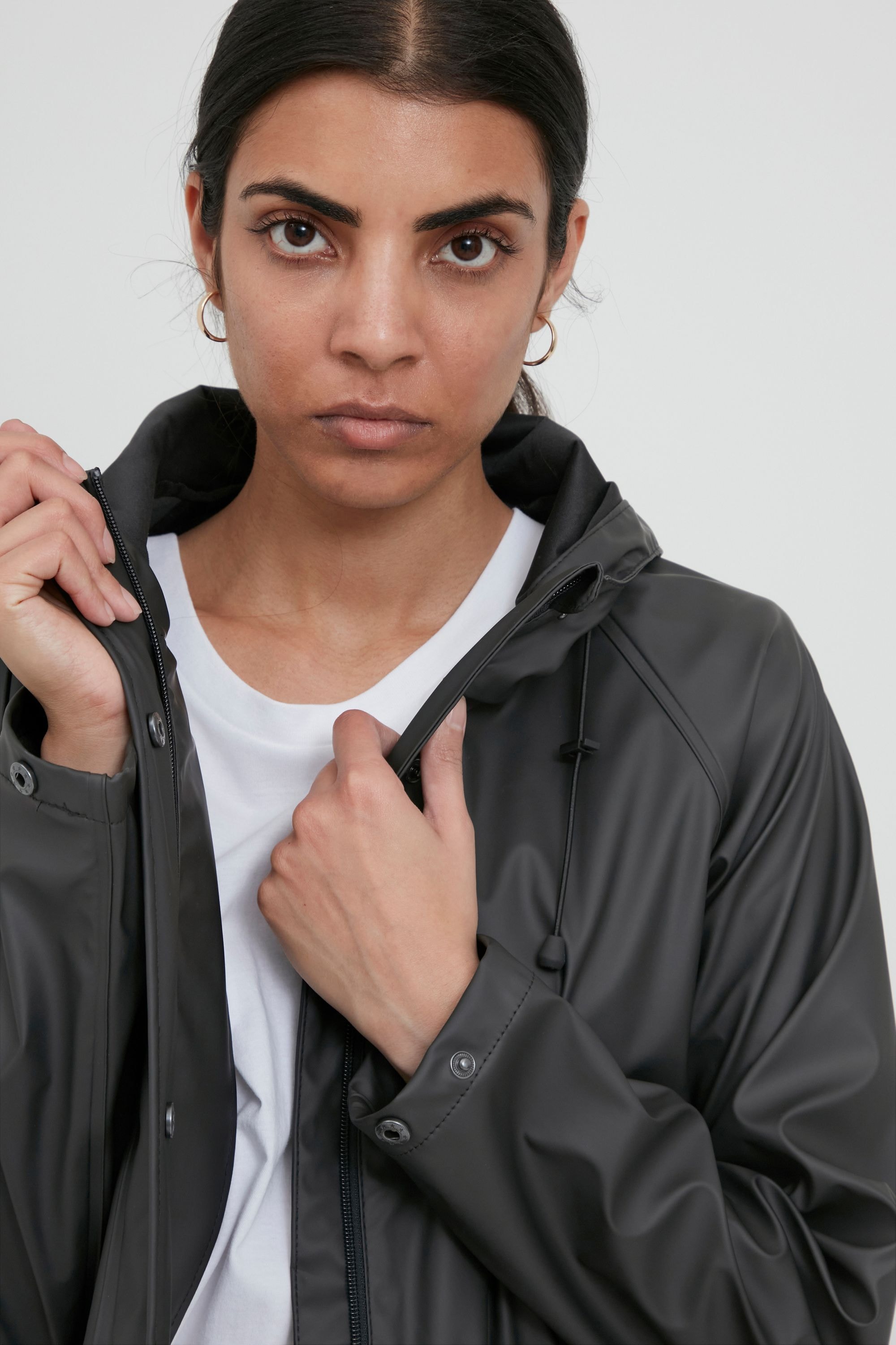 Ichi Regenjacke »Regenjacke IHTazi«, mit Kapuze