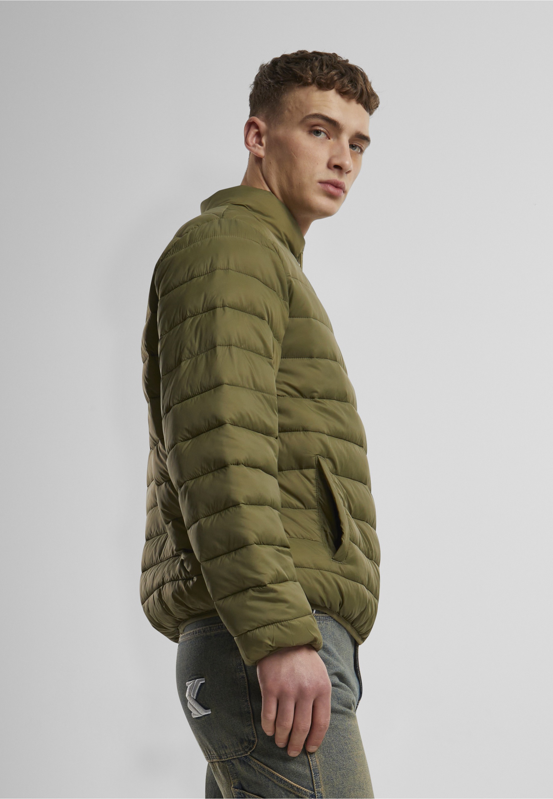 Karl Kani Winterjacke »Karl Kani Karl Kani Sport Patch Light Puffer Jacket« 1 Stk. tlg. ohne Kapuze