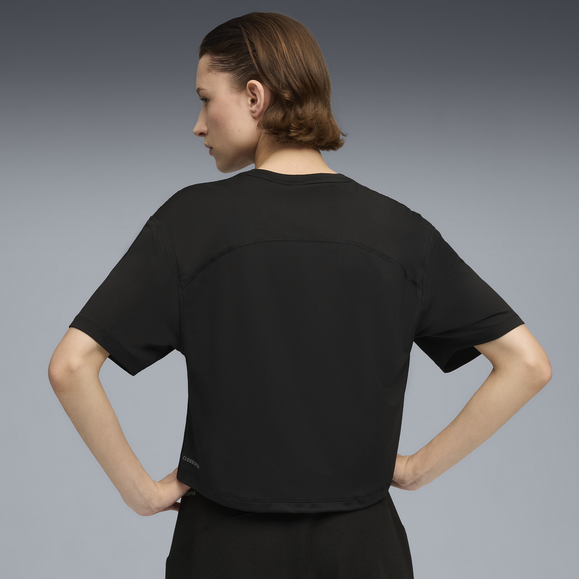 PUMA Trainingsshirt »CLOUDSPUN Relaxed T-Shirt Damen«