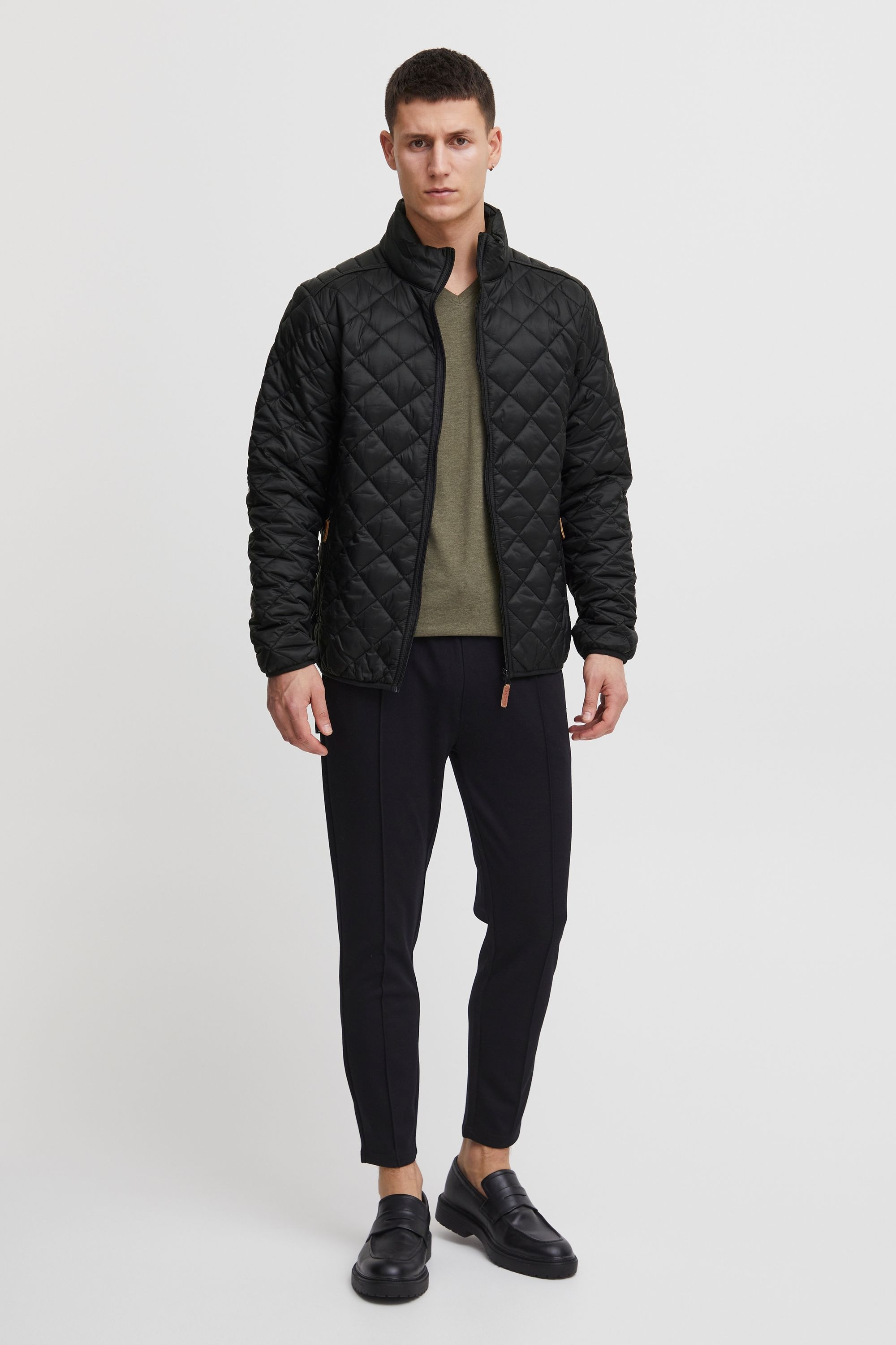 Thumbnail - Blend Steppjacke "BHStanley" ohne Kapuze Übergangsjacke mit hochabschließendem Kragen