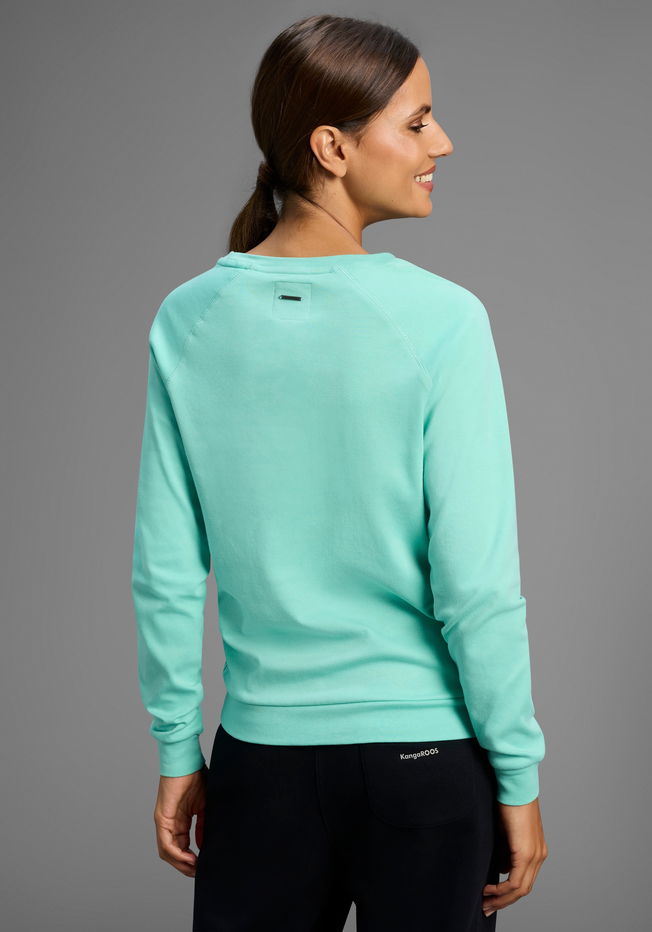 KangaROOS Sweatshirt, Langarm, figurumspielender Schnitt, mit Print, Rundha günstig online kaufen