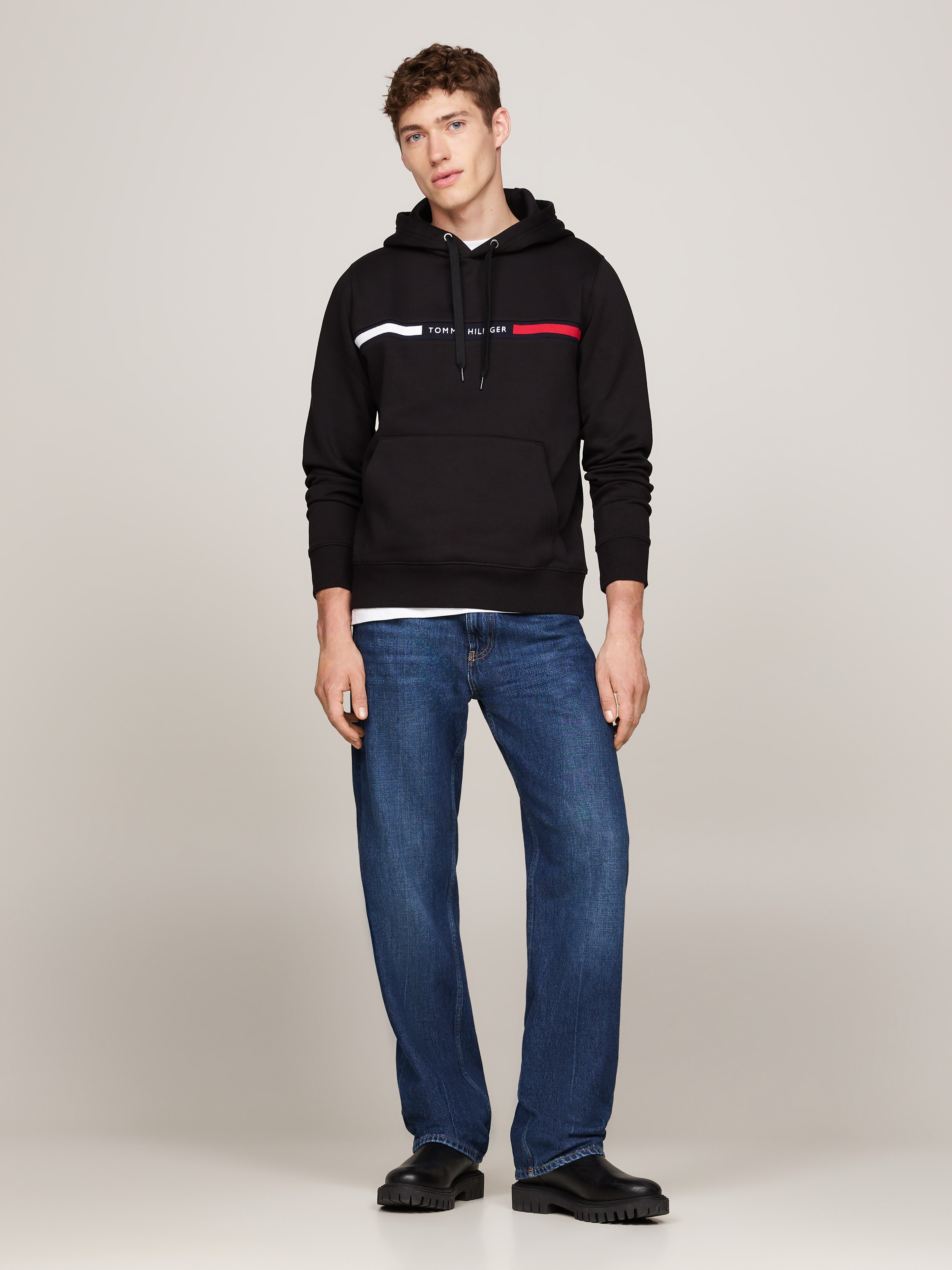 Tommy Hilfiger Kapuzensweatshirt »HILFIGER CHEST INSERT HOODY«, mit Kapuze, Kängurutasche, Logoschriftzug