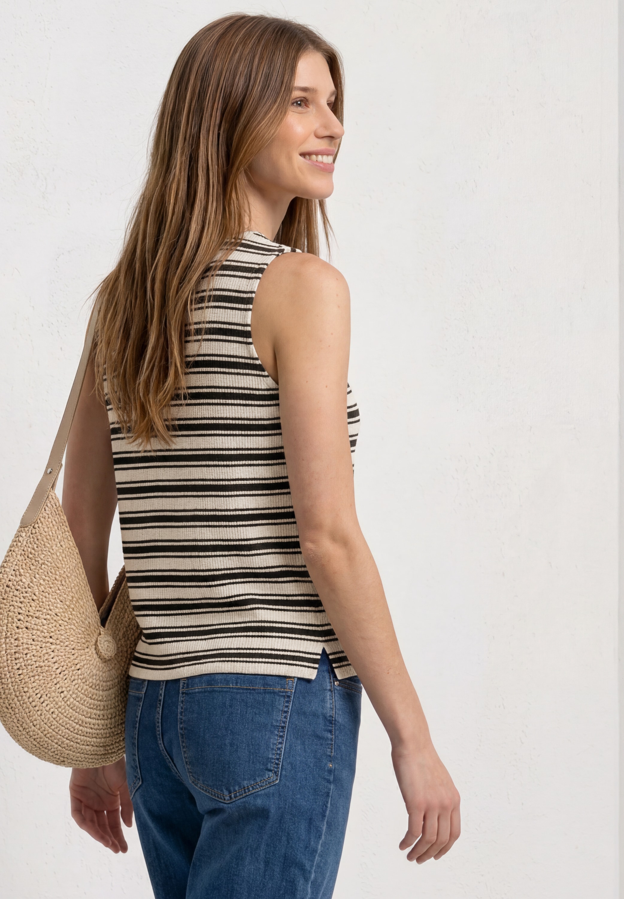 STREET ONE Stricktop Sommertop, tiefer Rundhalsausschnitt, Viskosemx