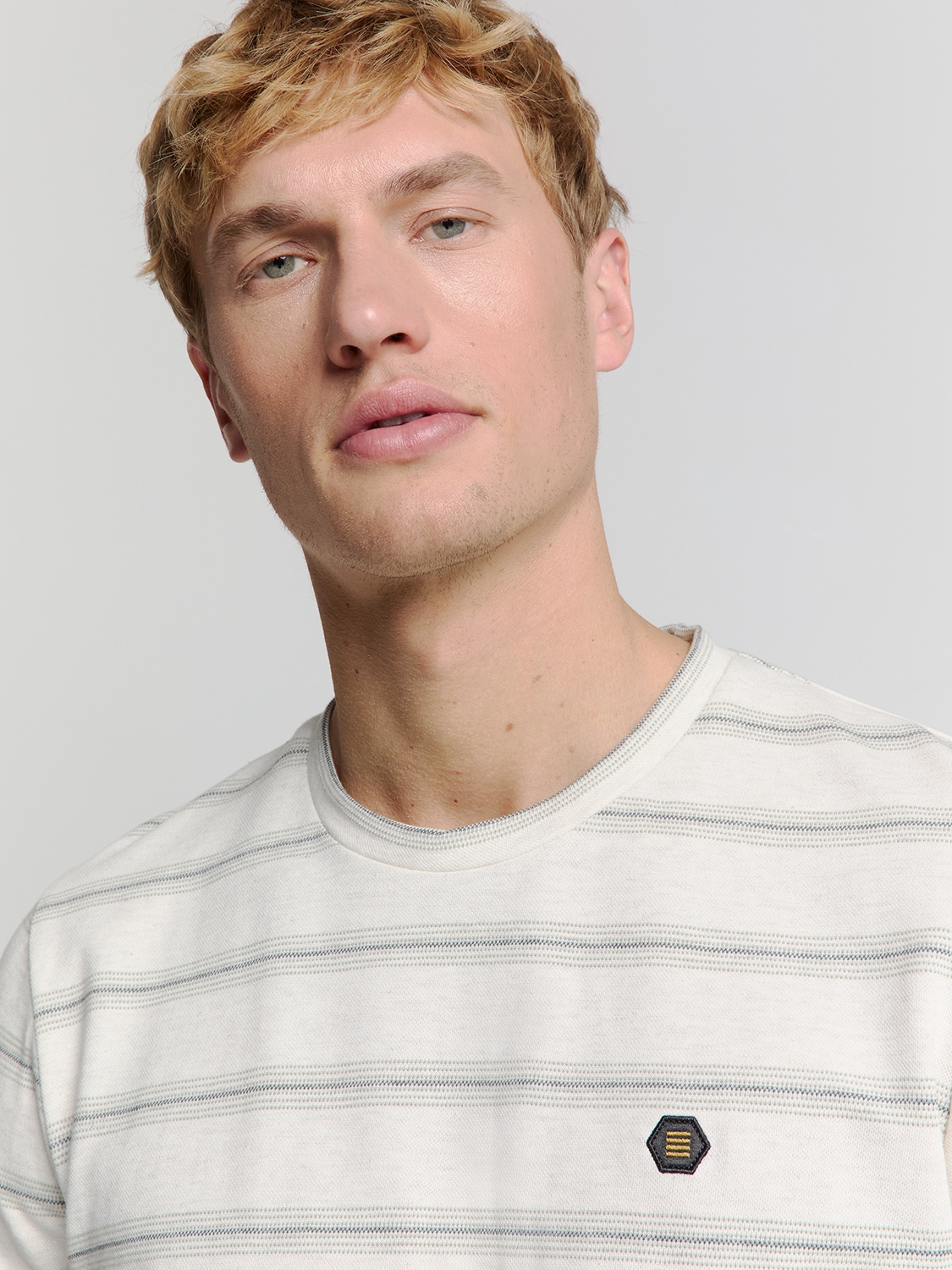 NO EXCESS T-Shirt »No Excess Jacquard crewneck t-shirt«