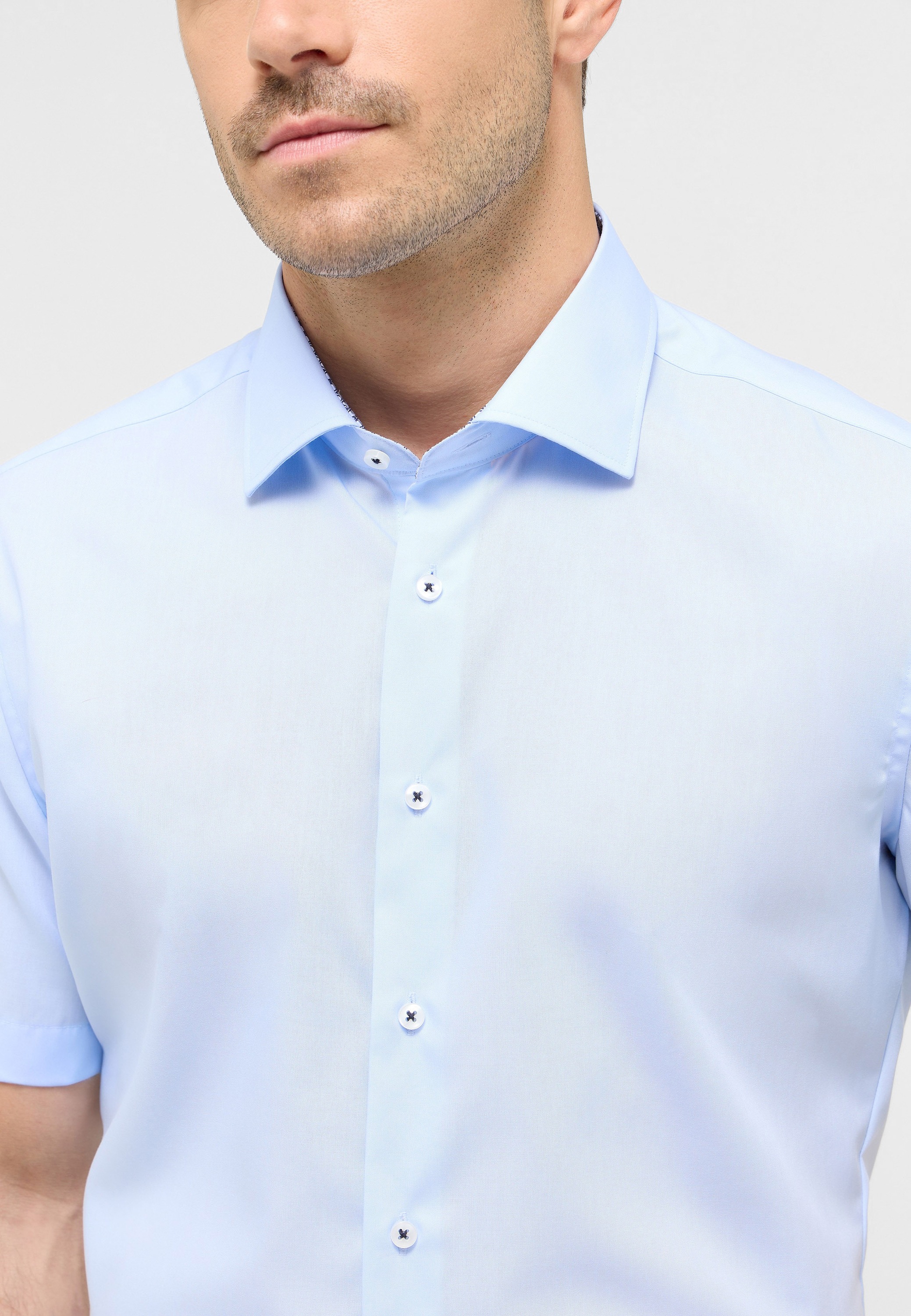 Thumbnail - Eterna Kurzarmhemd "SLIM FIT" NON IRON (bügelfrei)