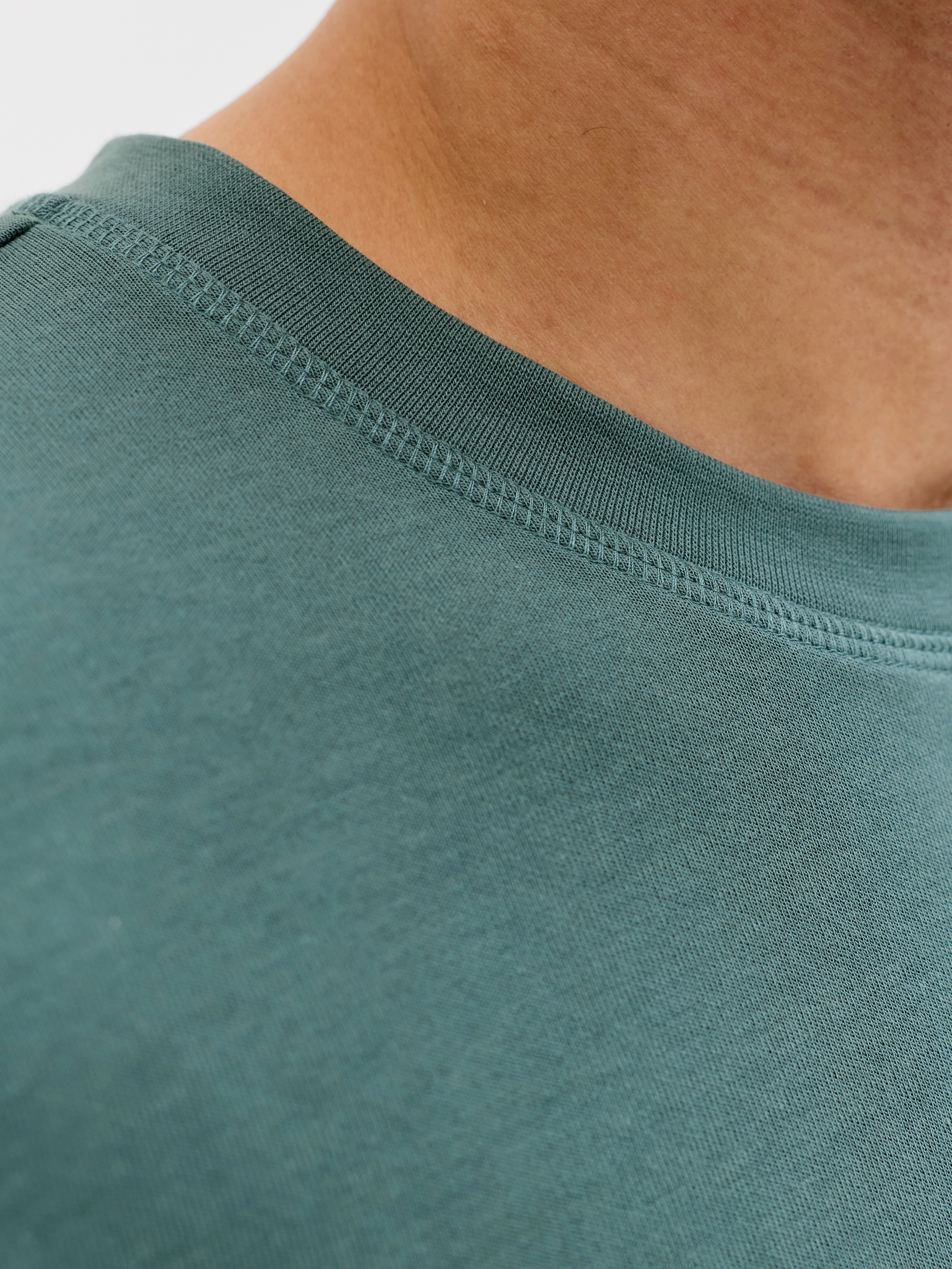 Thumbnail - Jack & Jones T-Shirt "JCOFUSION BADGE TEE SS CREW NECK"