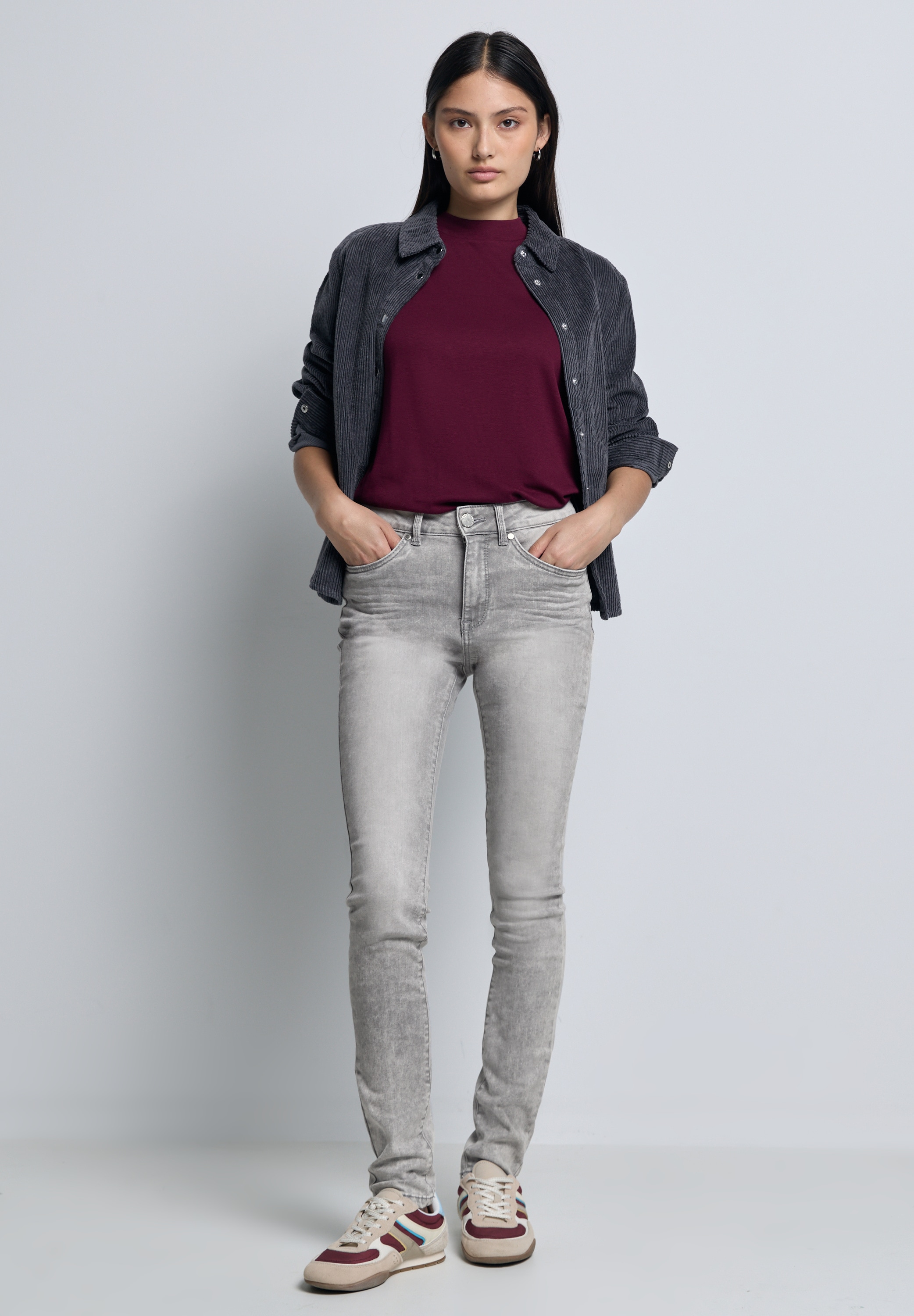 STREET ONE STUDIO Skinny-fit-Jeans, aus Baumwolle mit Stretchanteil