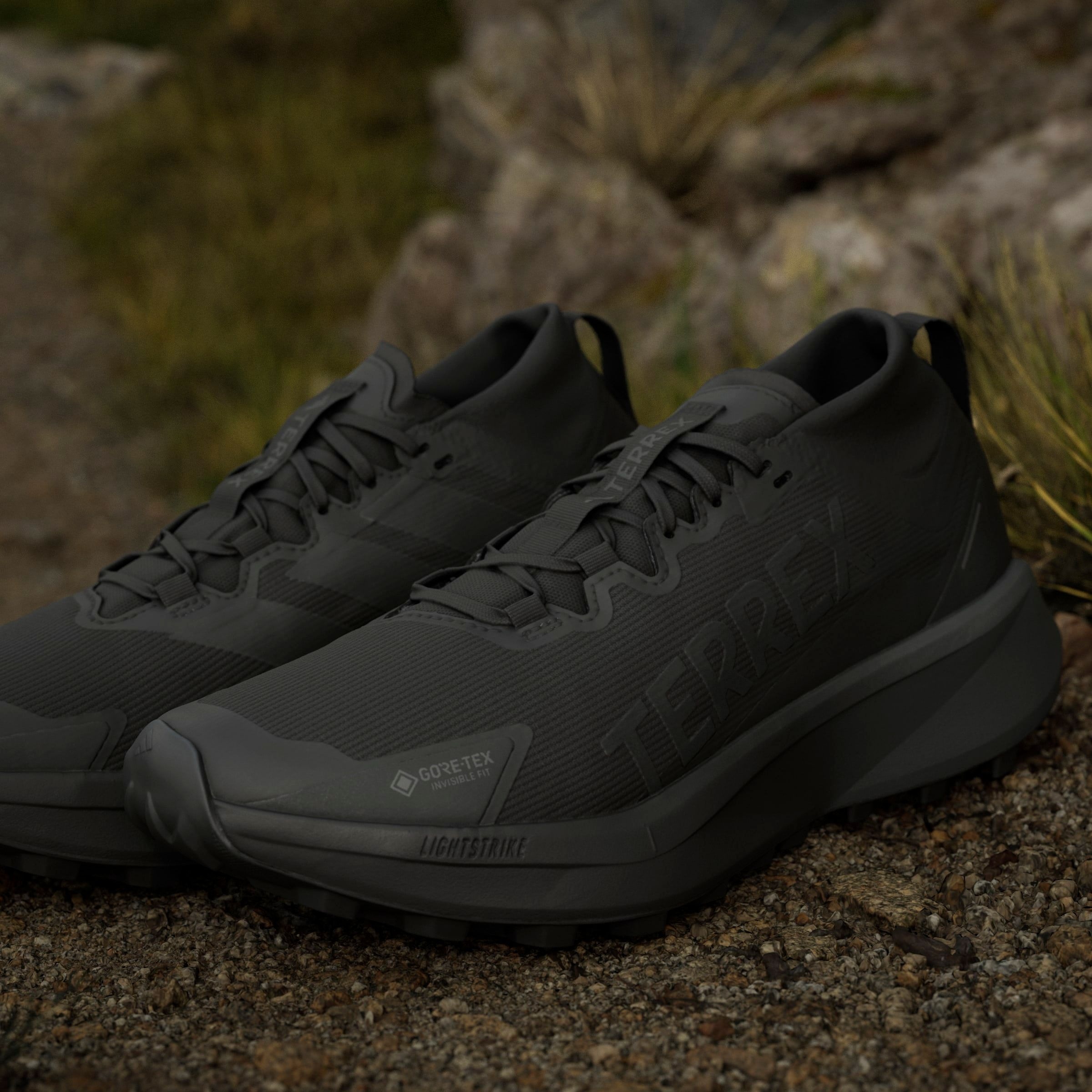 adidas TERREX Trailrunningschuh »TERREX AGRAVIC GTX TRAILRUNNING«, wasserdichte Trailrunningschuhe