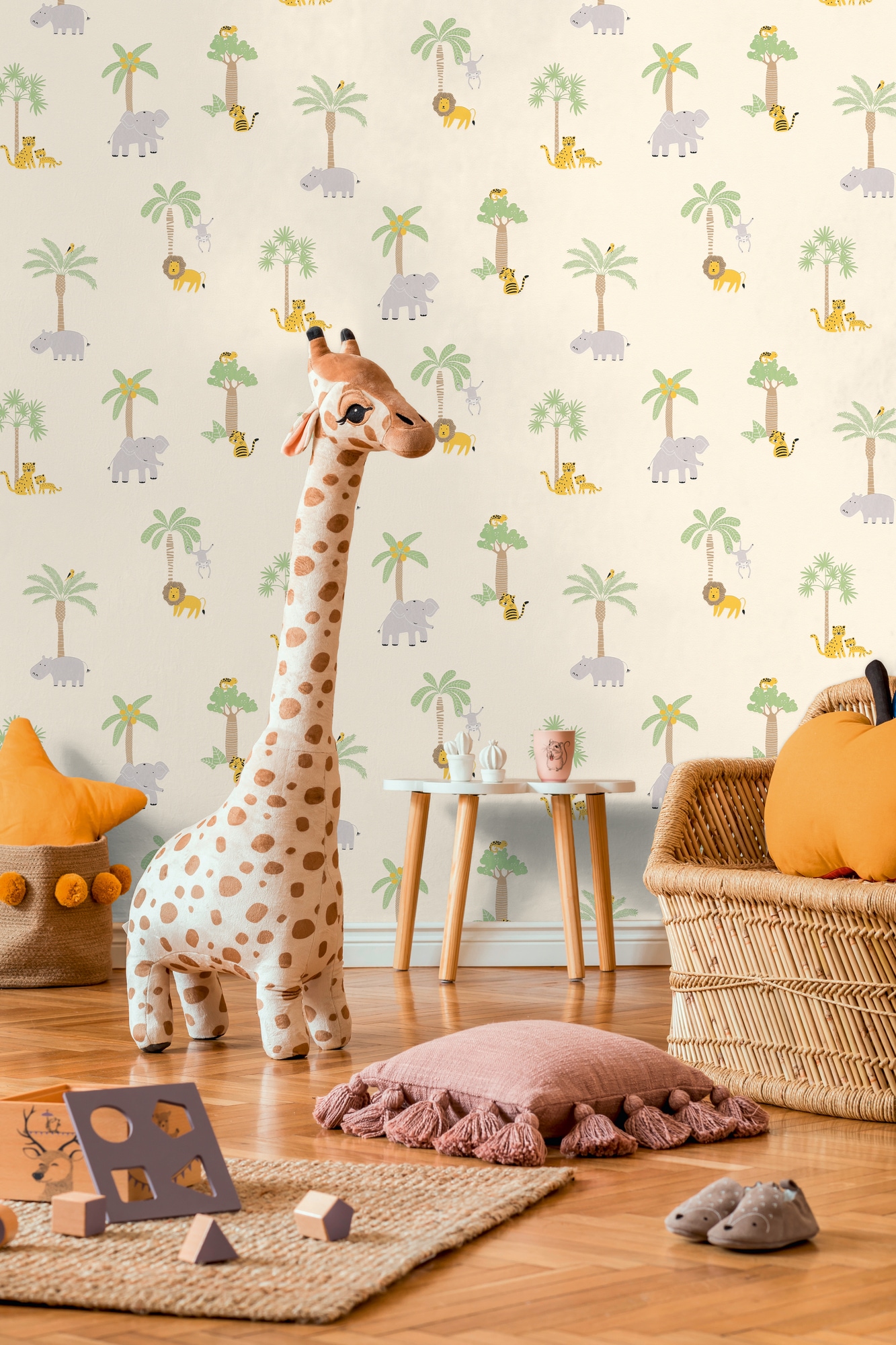 living walls Vliestapete »Kids Studio Safari – Tier Vliestapete für Kinder« Motiv | grafisch | naturalistisch glatt Safari-Tiere mit Elefanten, Tigern und Palmen