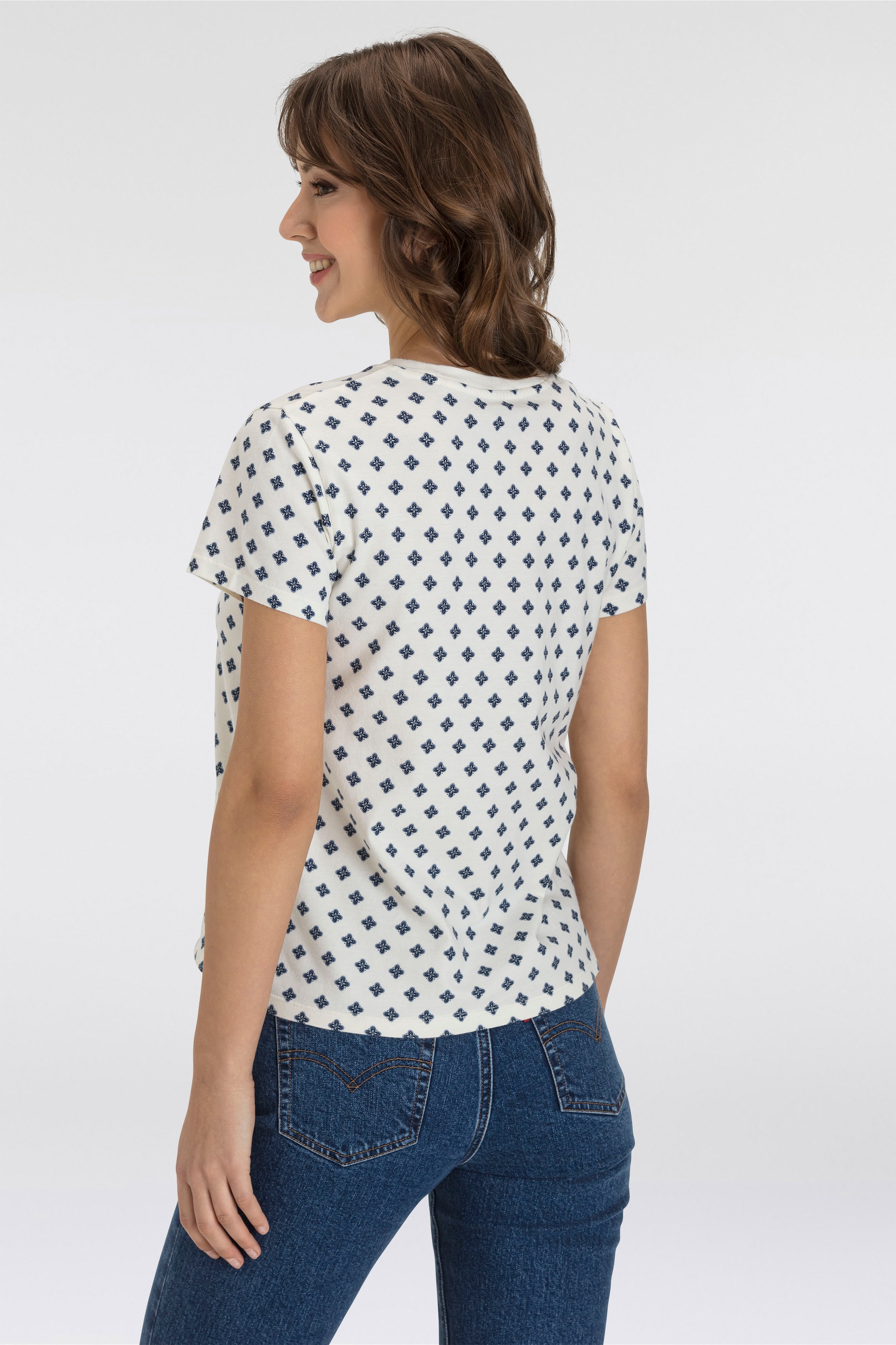 Levi's® T-Shirt »PERFECT TEE«, mit All-Over Print