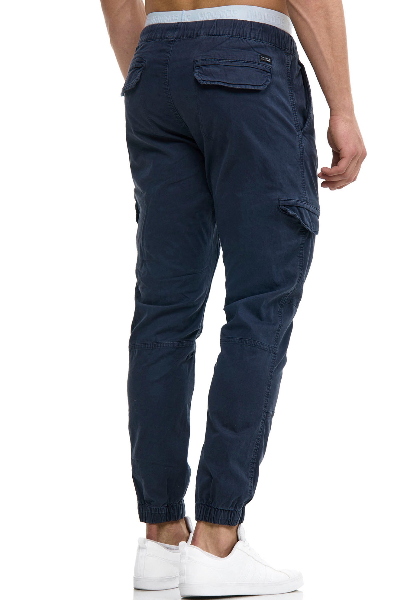 Indicode Cargohose »INLevi«, mit seitlichen Cargotaschen und elastischen Bündchen