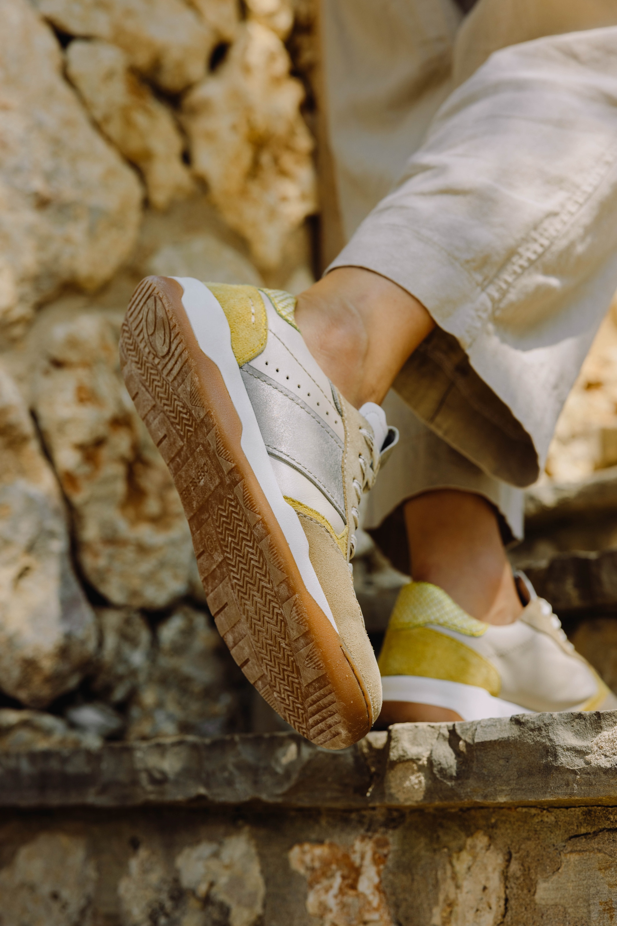 Josef Seibel Keilsneaker »Arleen 01«  Freizeitschuh, Halbschuh, Schnürer, Kontrastbesatz, G-Weite