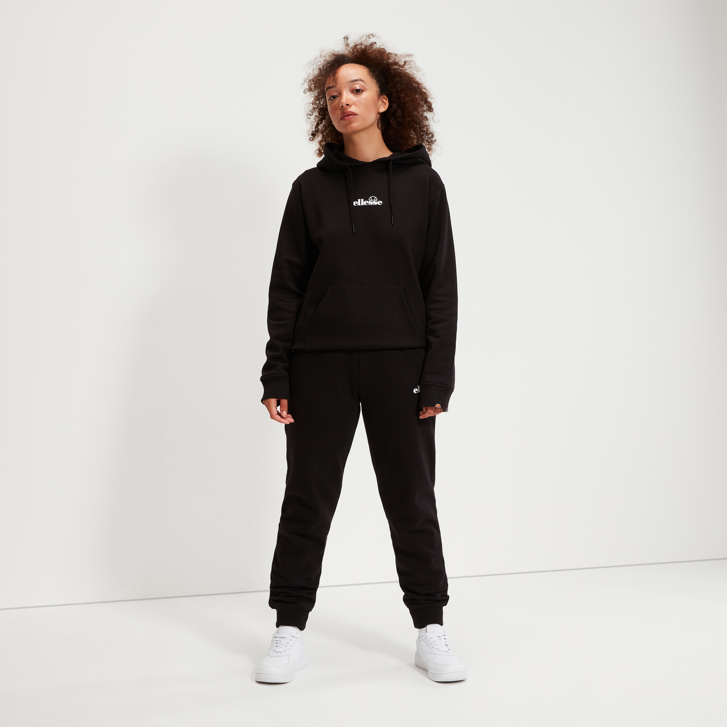 Ellesse Jogginghose "D JOGGINGHOSE" günstig online kaufen