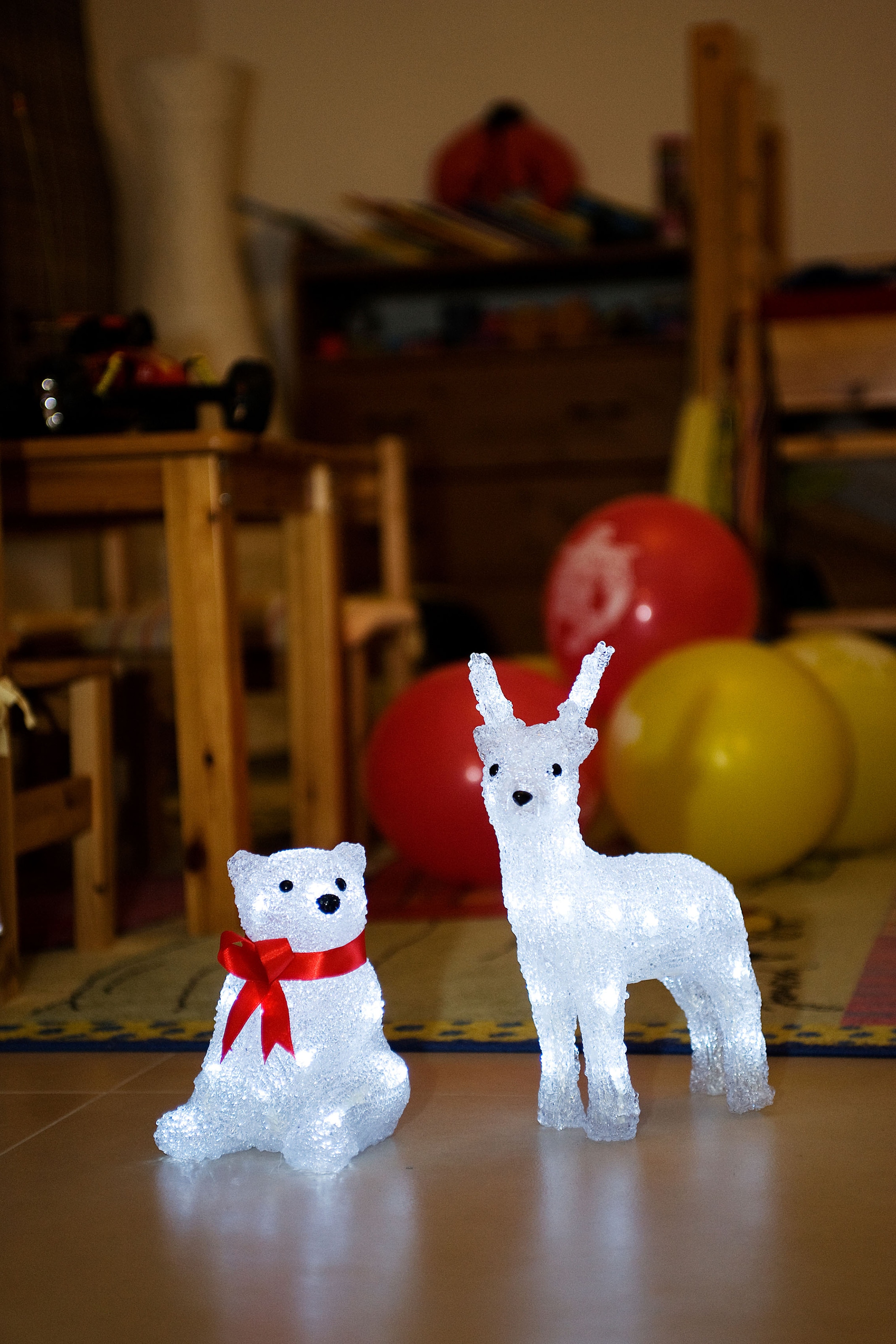 KONSTSMIDE Weihnachtsfigur »Weihnachtsdeko«, LED Acryl Rentier, 24 kalt weiße Dioden