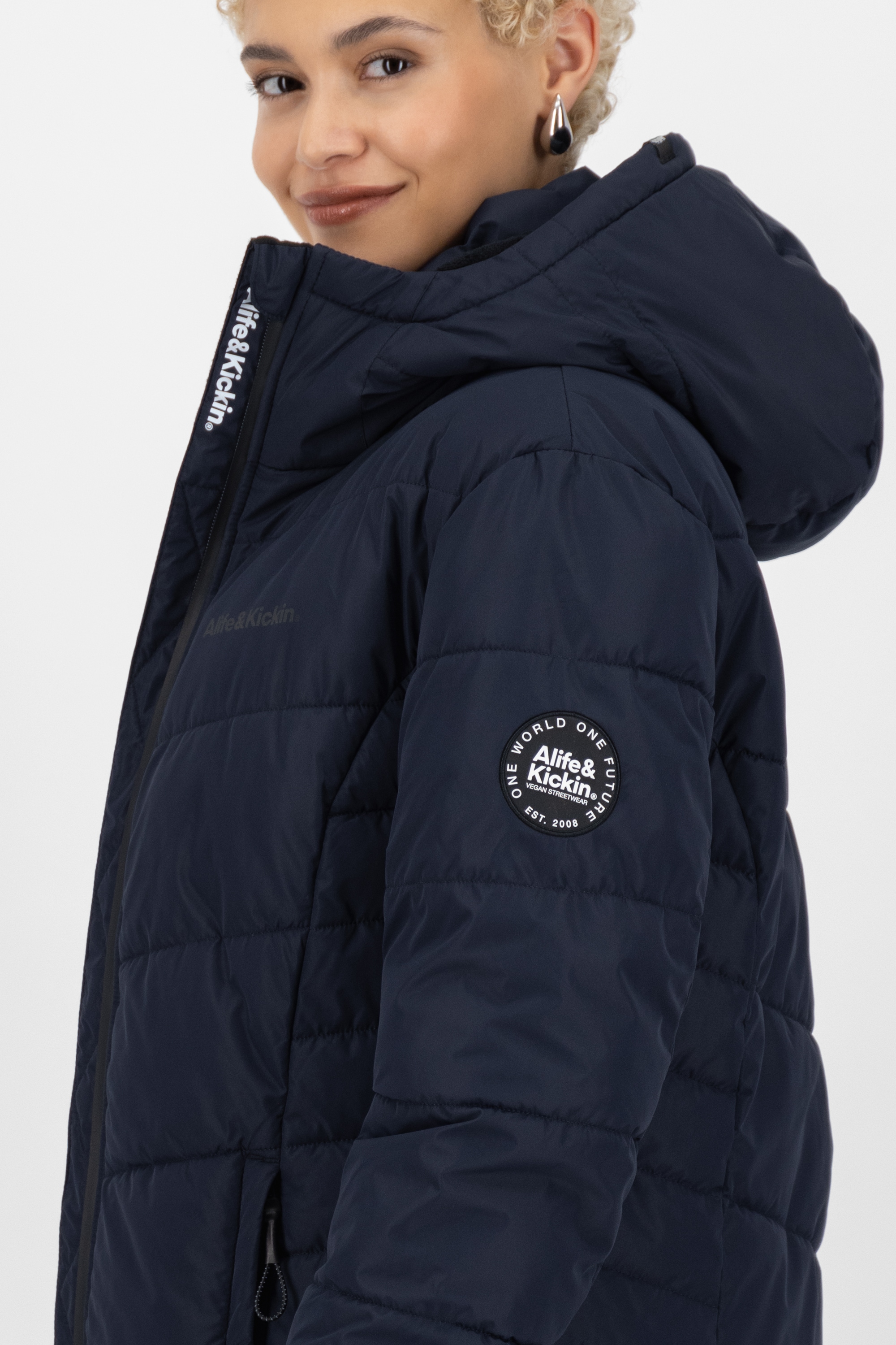 Alife & Kickin Winterjacke »Damen VedaAK A Parka«, Leichter gefütterter Mantel mit weichem Teddyfell Innenfutter