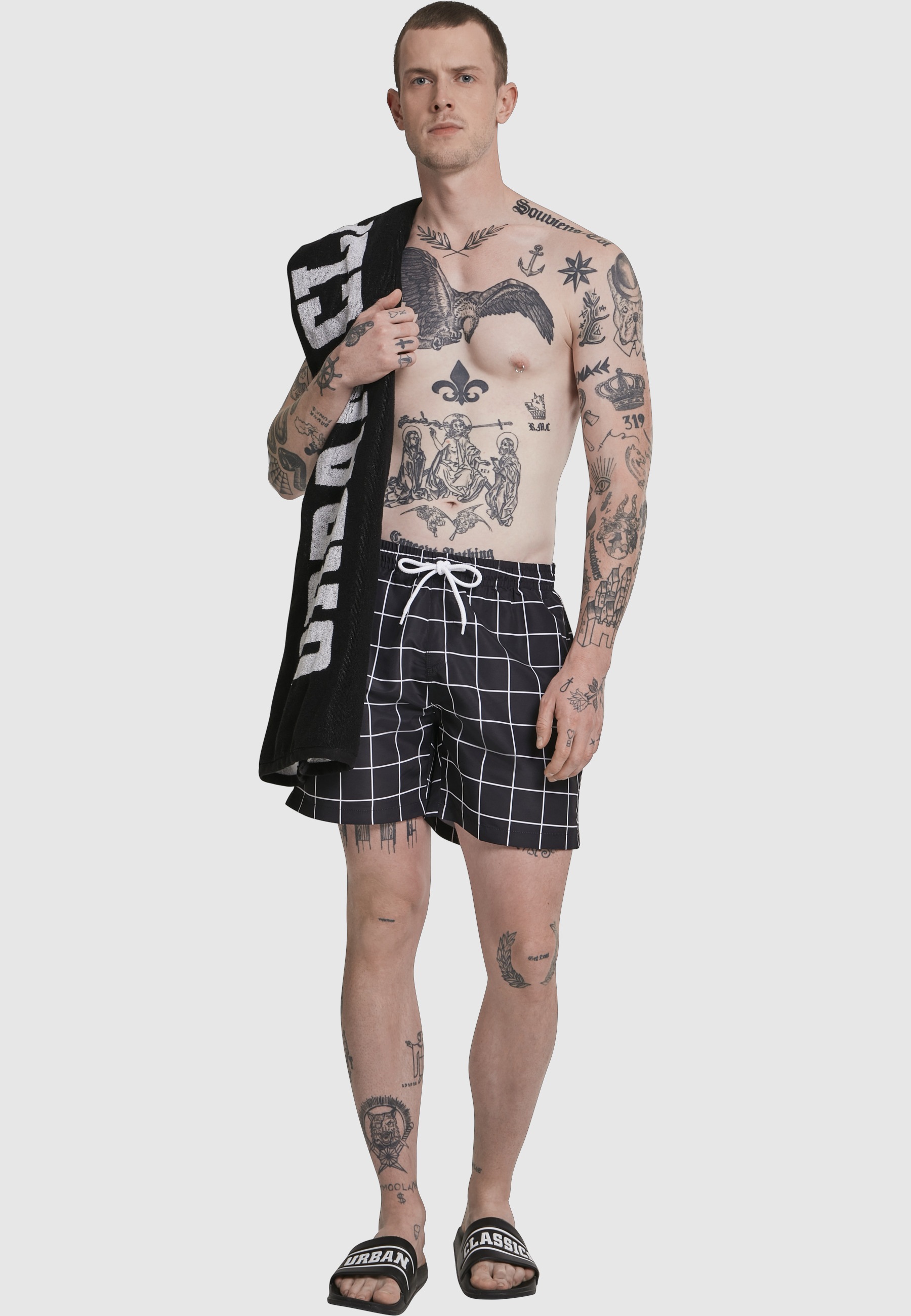 URBAN CLASSICS Badeshorts »Urban Classics Herren Check Swim Shorts«