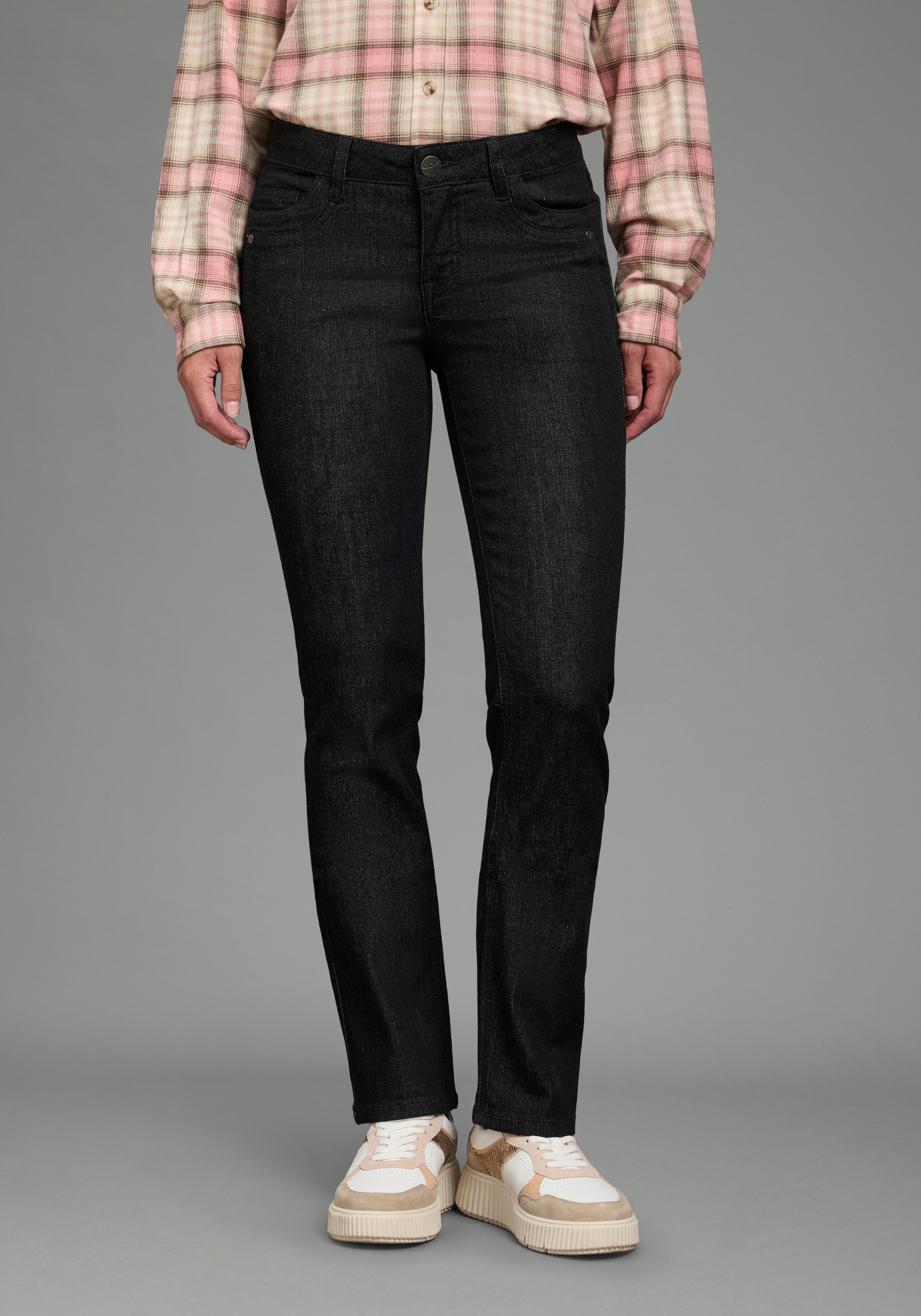 Arizona Comfort-fit-Jeans "mit Keileinsätzen" niedrige Leibhöhe