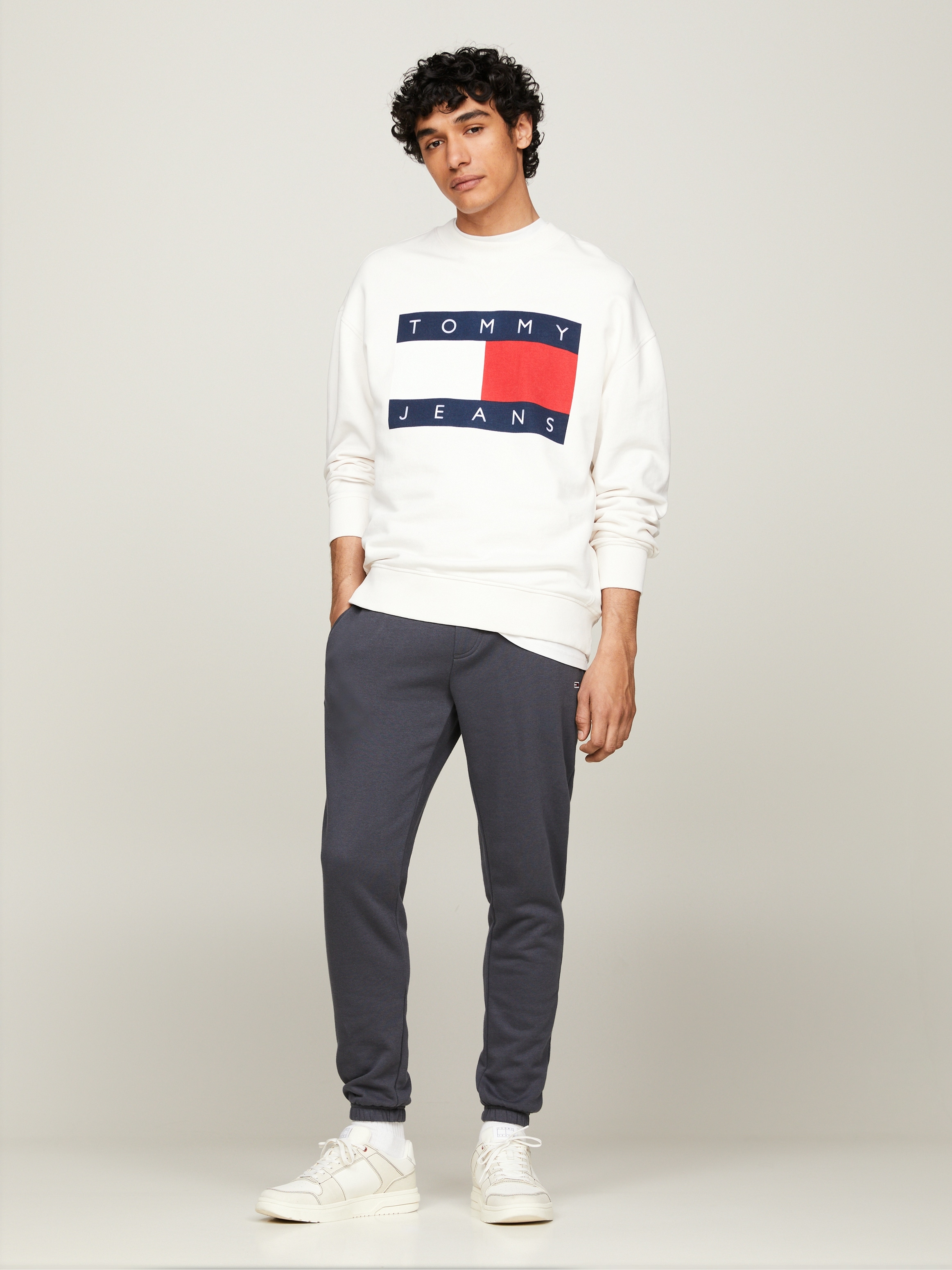 Tommy Jeans Sweathose »TJM SLIM S FLAG SWEATPANT«