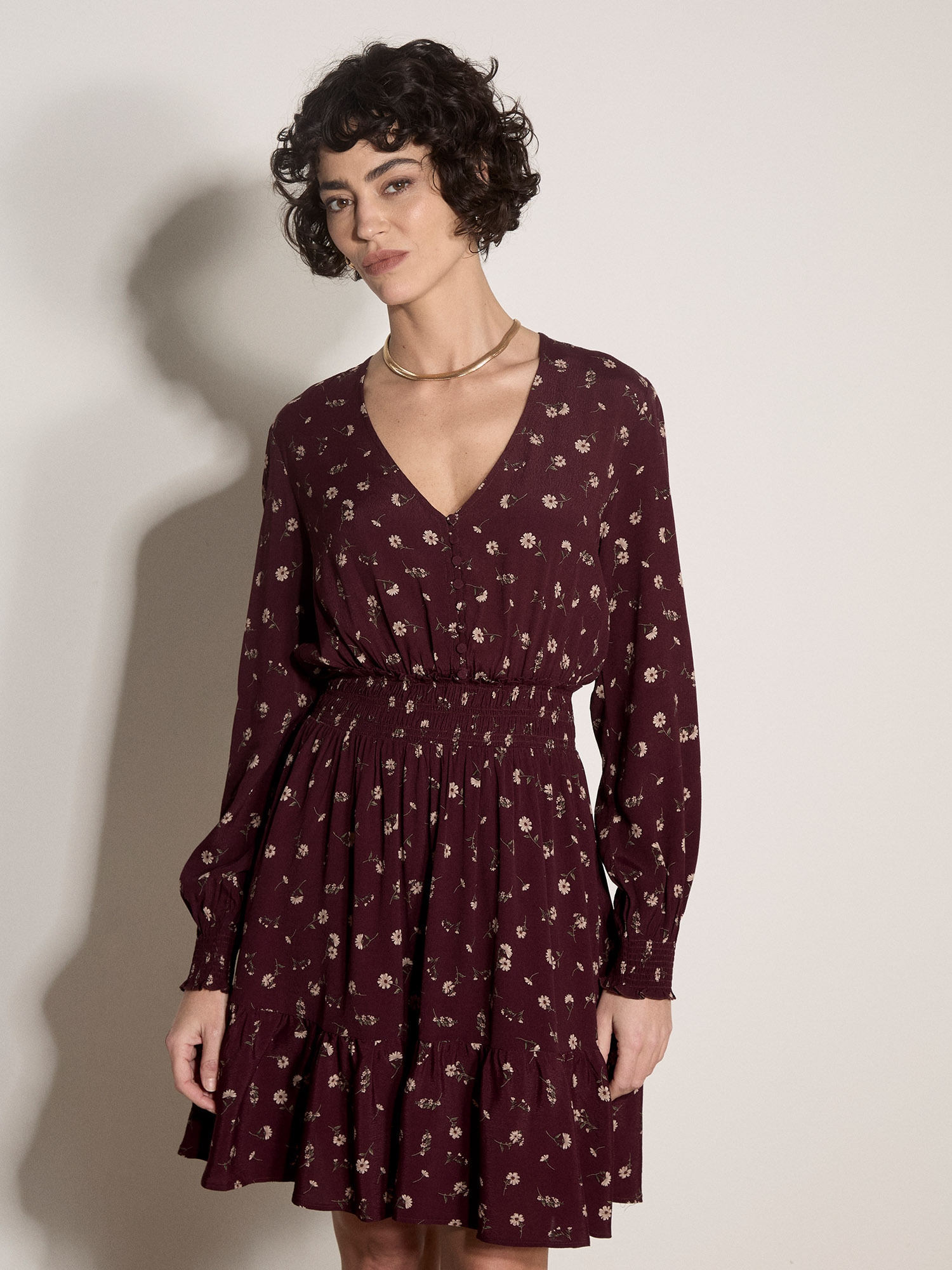 Apricot Minikleid "Kurzes Vintagekleid aus Crêpe" mit Blumenmuster
