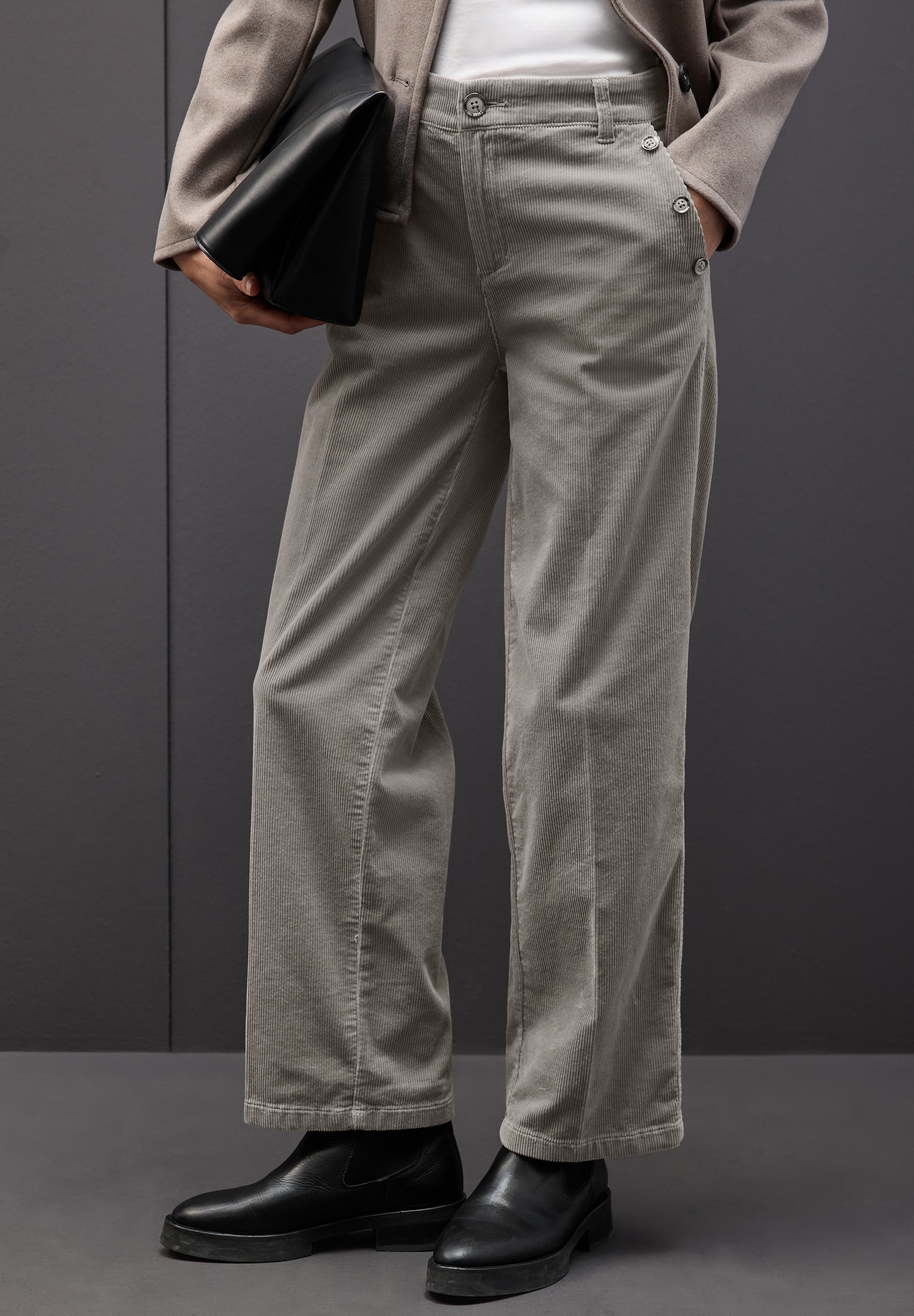 STREET ONE Cordhose Straight Leg, Mid Waist günstig online kaufen