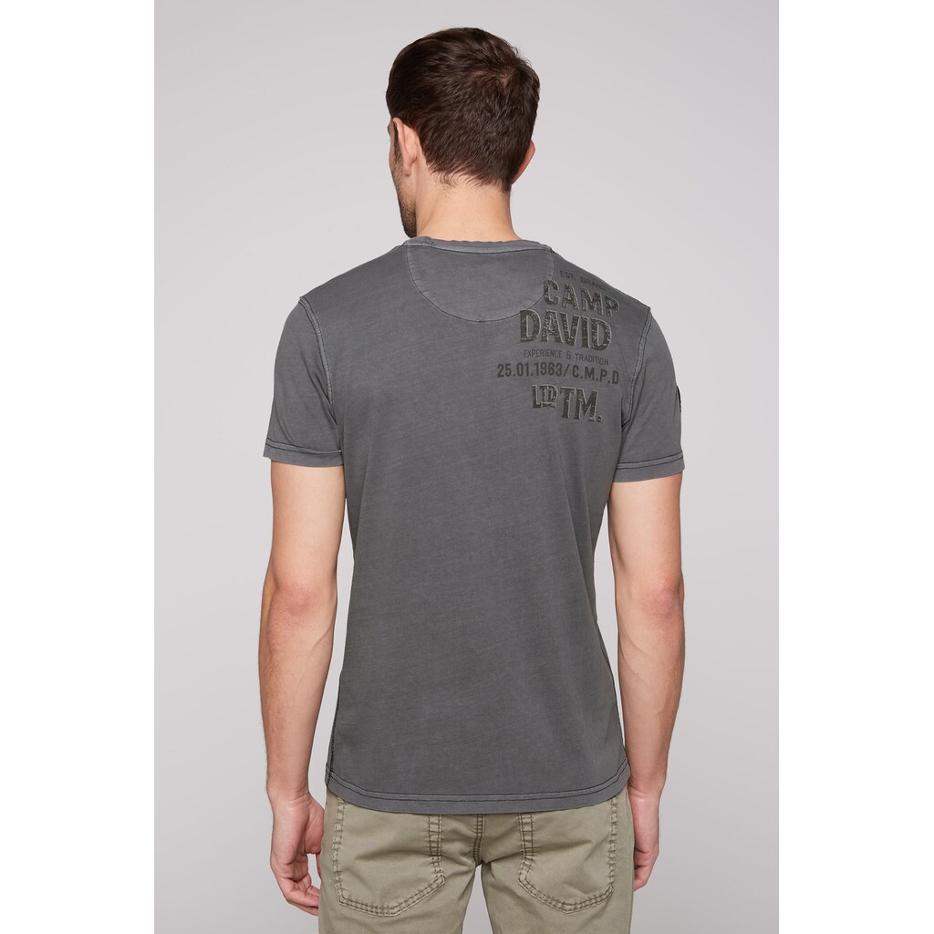 CAMP DAVID Rundhalsshirt