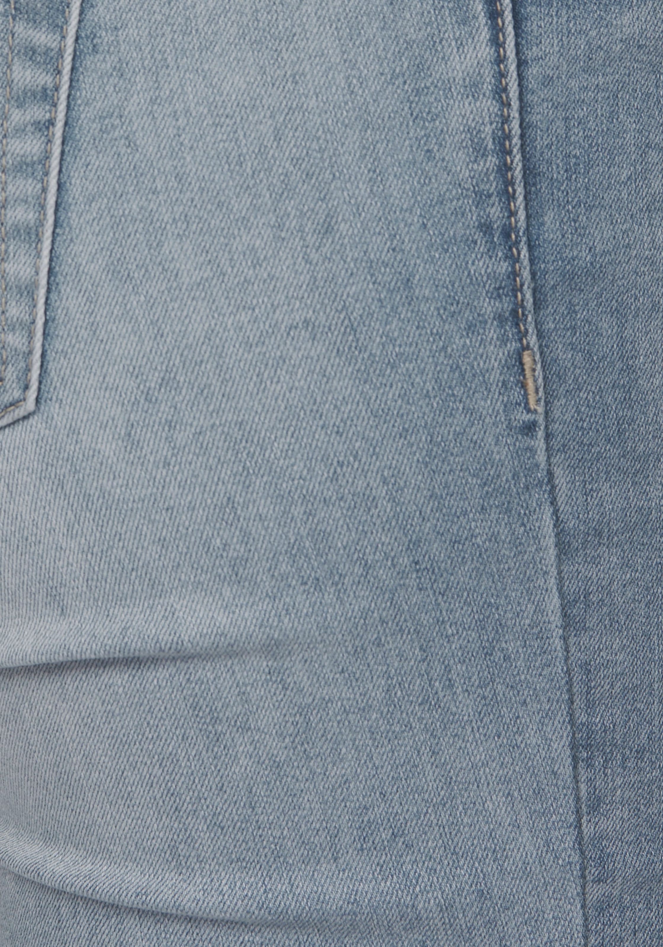 Arizona Bootcut-Jeans »Shaping«, elastische Passform, Bootcut-Beinform, Used-Waschung, hohe Taille