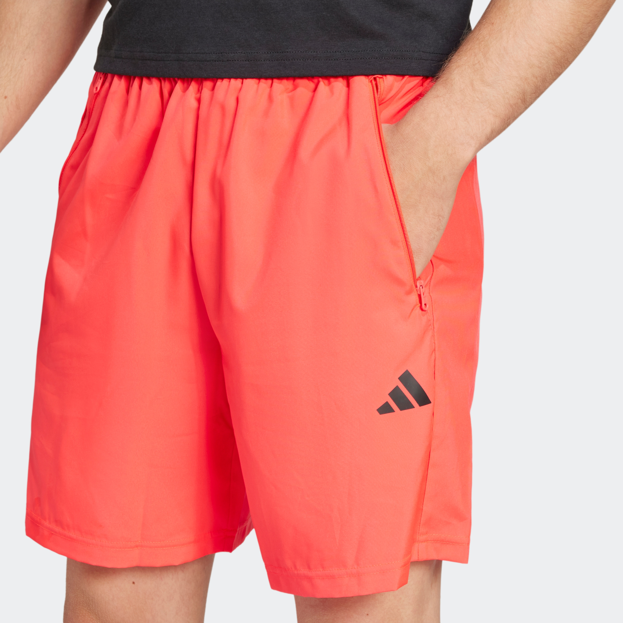 adidas Performance Shorts »TR-ES WV SHO«, (1 tlg.), Essentials Woven Trainingsshorts
