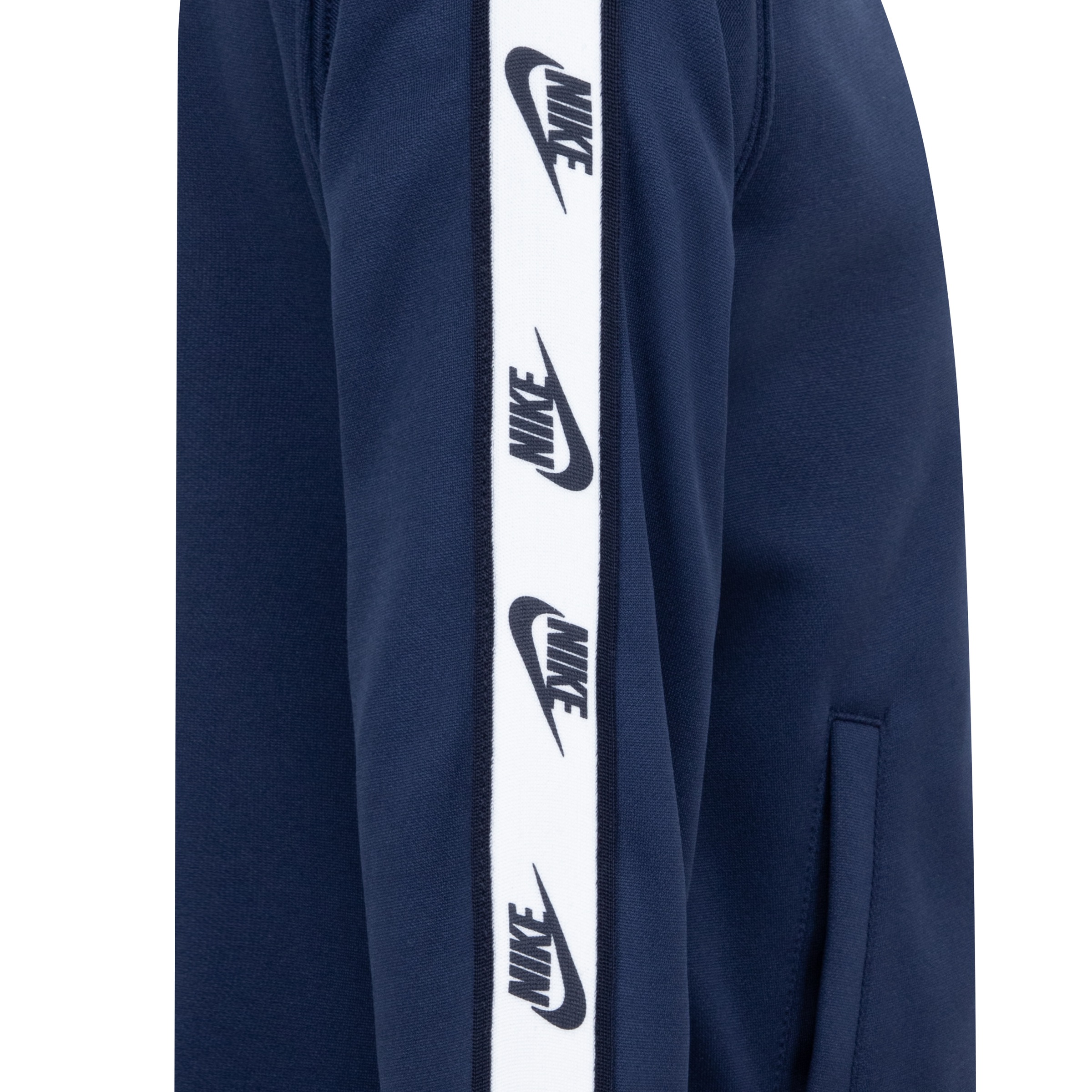 Nike Sportswear Trainingsanzug »NKN FULL ZIP SET WITH LOGO TAP« 2 tlg. zweiteiliges Set, für Kinder, aus Polyester