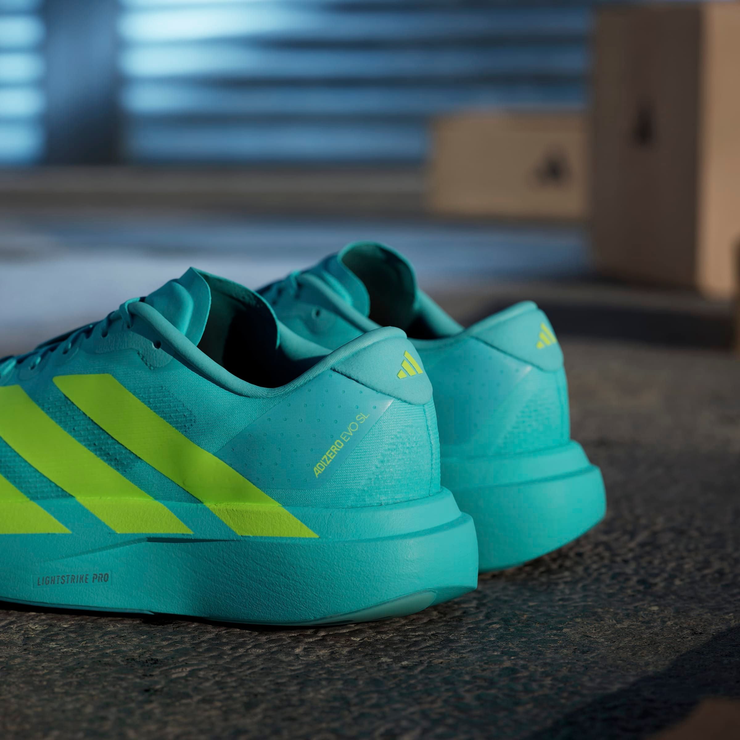 adidas Performance Laufschuh »ADIZERO EVO SL«, angelehnt an das Design vom Adios Pro Evo