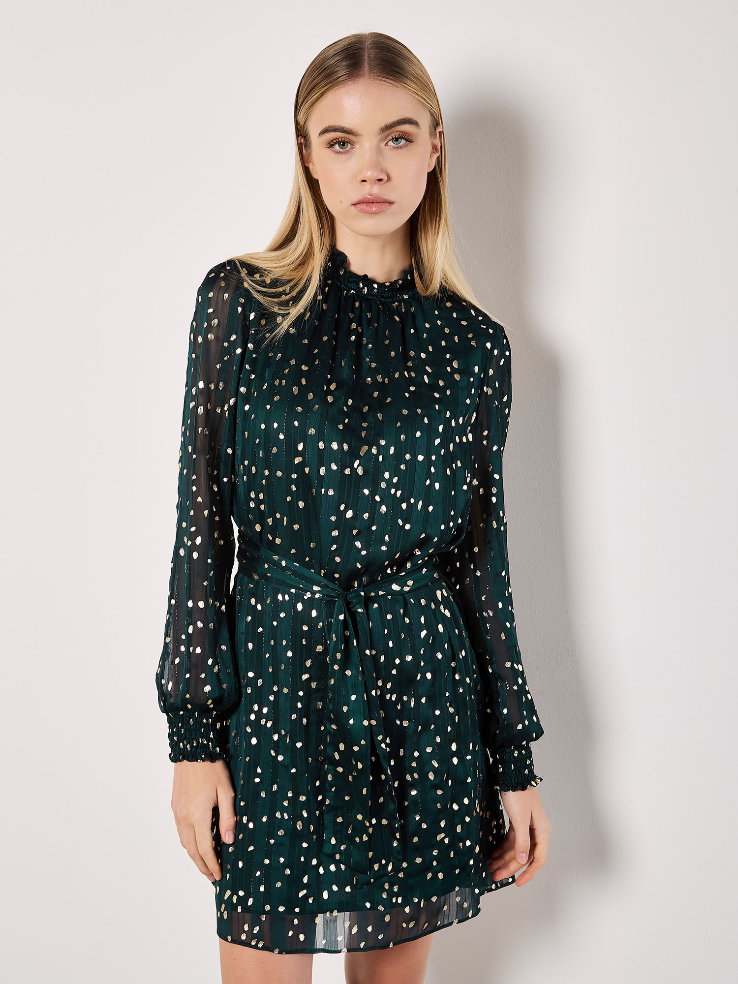 Apricot Plisseekleid "Plisseekleid" Stoffgürtel, 2 tlg. mit Punkten