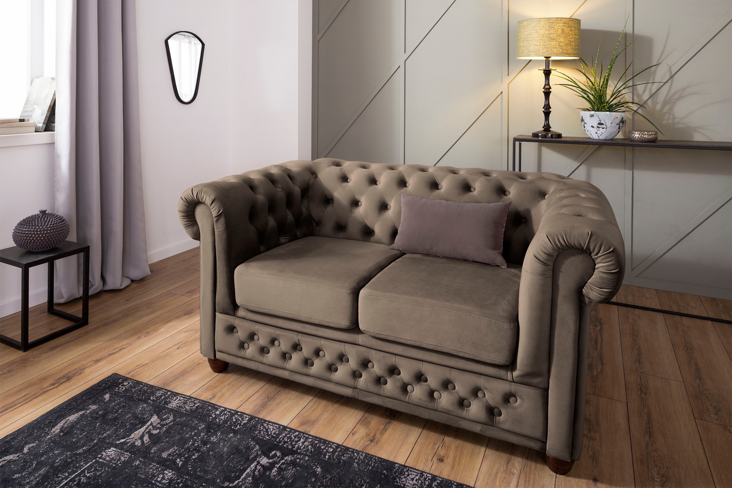 Home affaire Chesterfield-Sofa "New Castle", mit hochwertiger Knopfheftung in Chesterfield-Design, B/T/H: 148/86/72