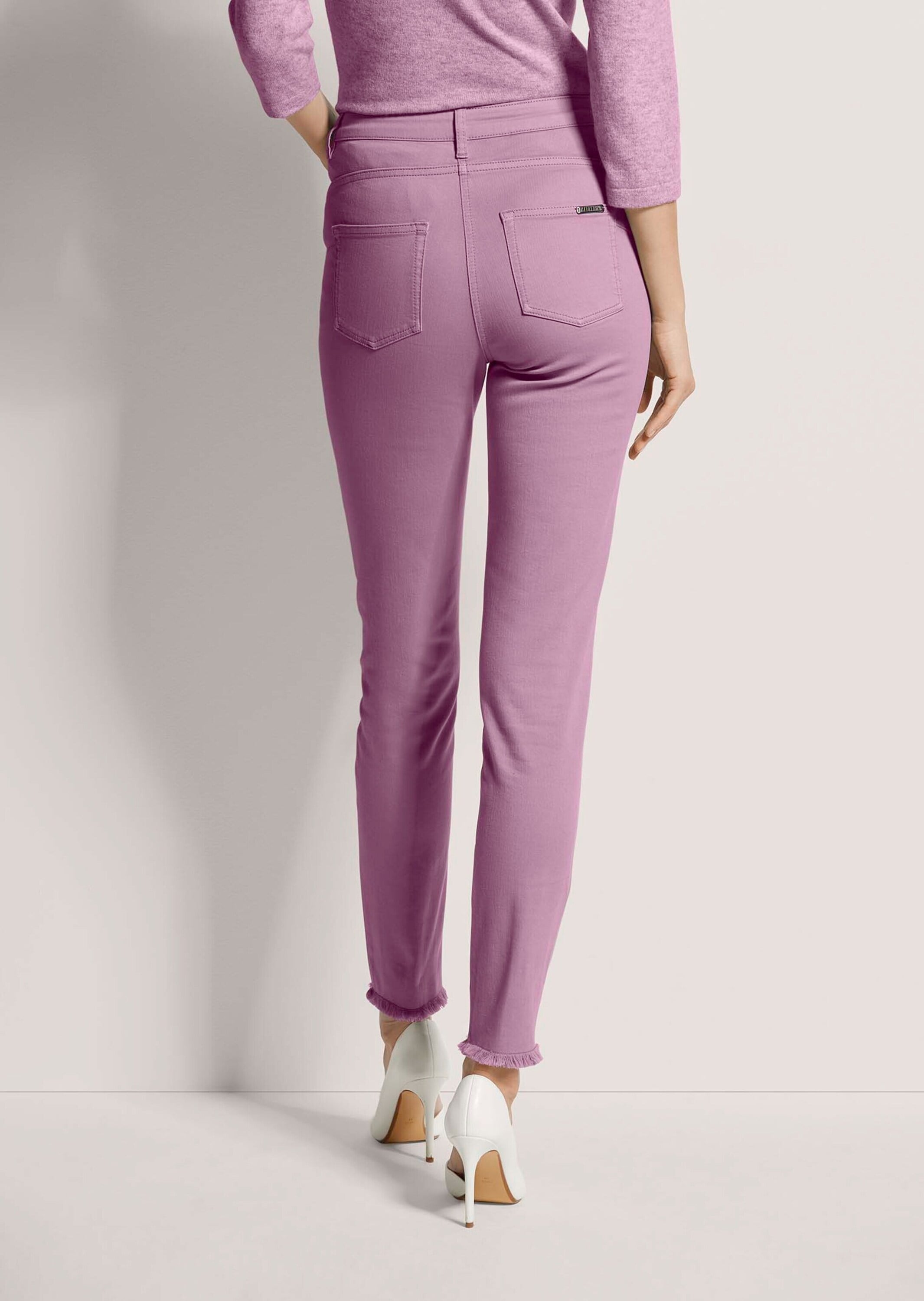 MADELEINE Regular-fit-Jeans »Jeans Mid Waist Skinny-Hose mit Fransen«