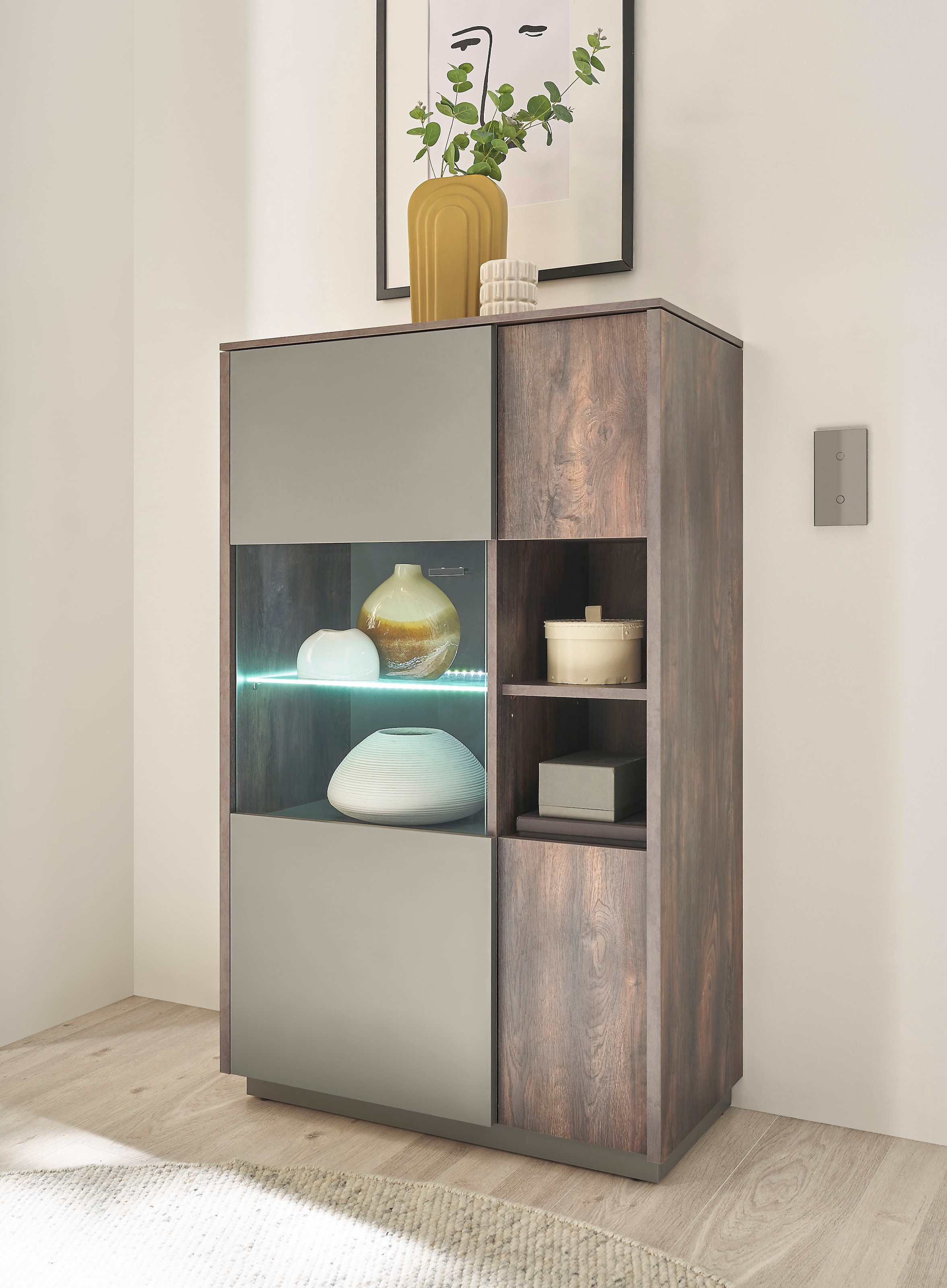 INOSIGN Vitrine »LARGO«, Soft-Close-Funktion, Höhe ca. 130 cm