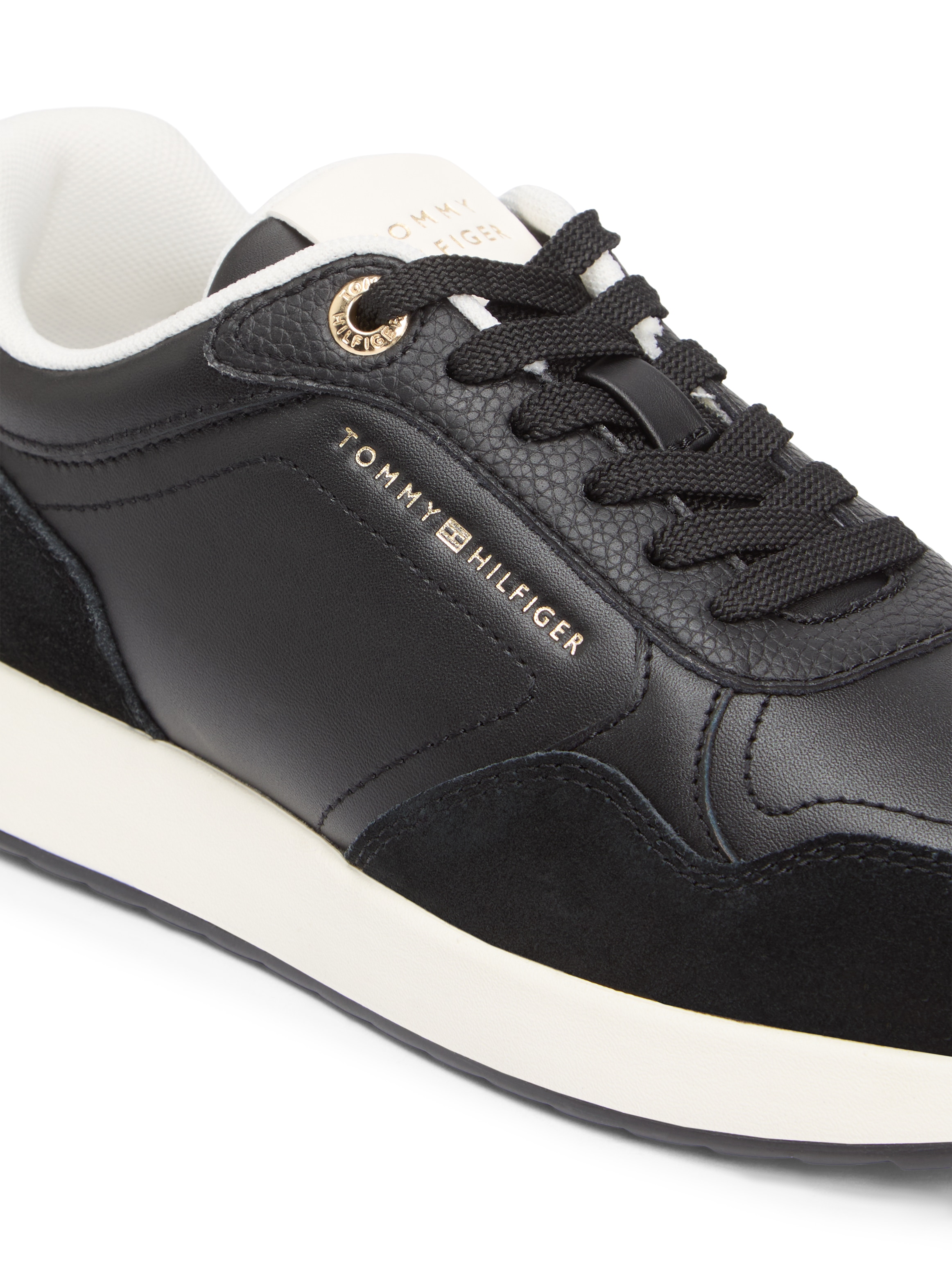 Tommy Hilfiger Plateausneaker »MONOGRAM MIX MATERIAL RUNNER«  , Freizeitschuh, Halbschuh, Schnürer mit seitlichem Logoschriftzug