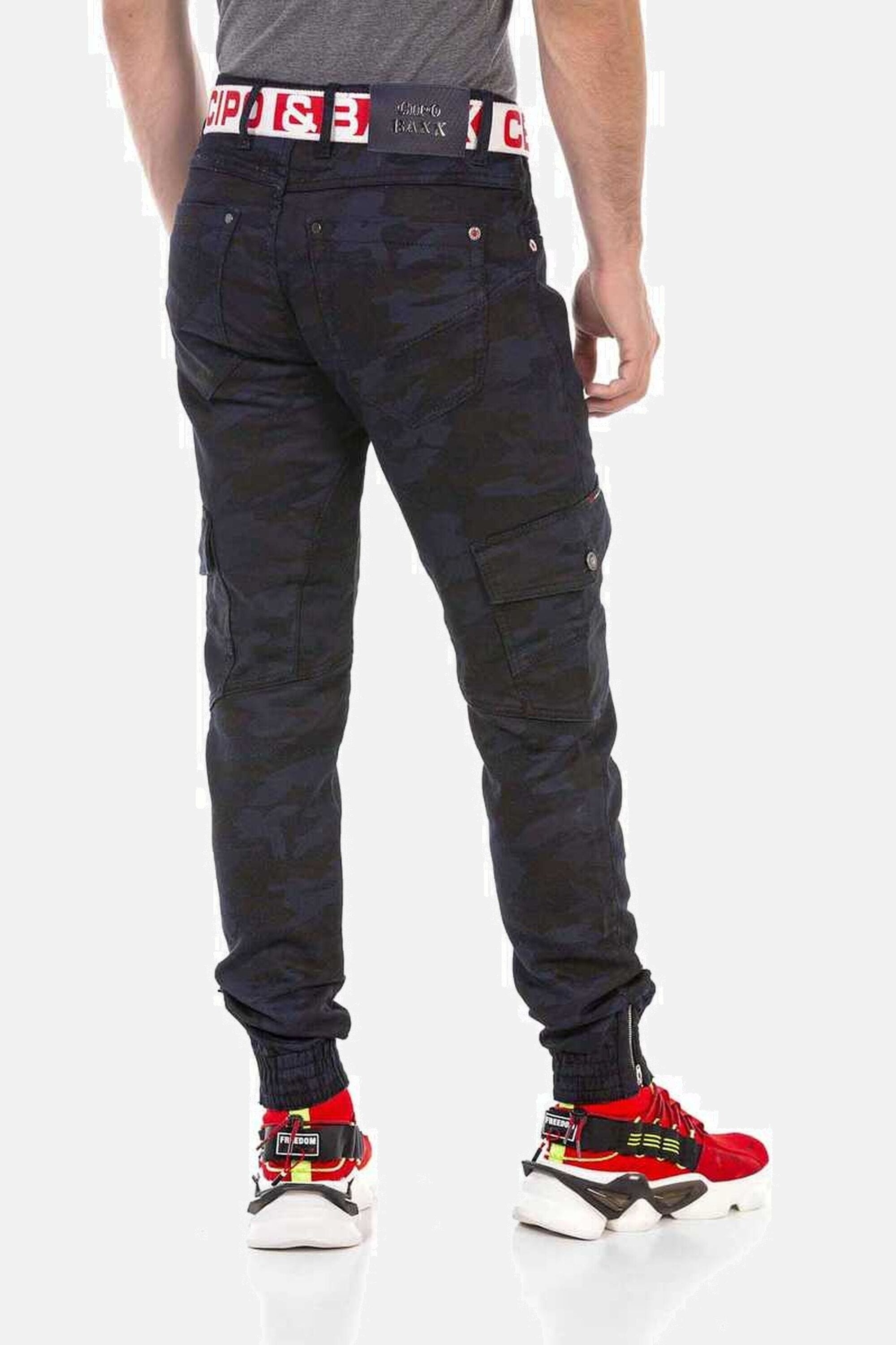 Cipo & Baxx 5-Pocket-Jeans »Jeans«, mit tollen Cargotaschen, CD690