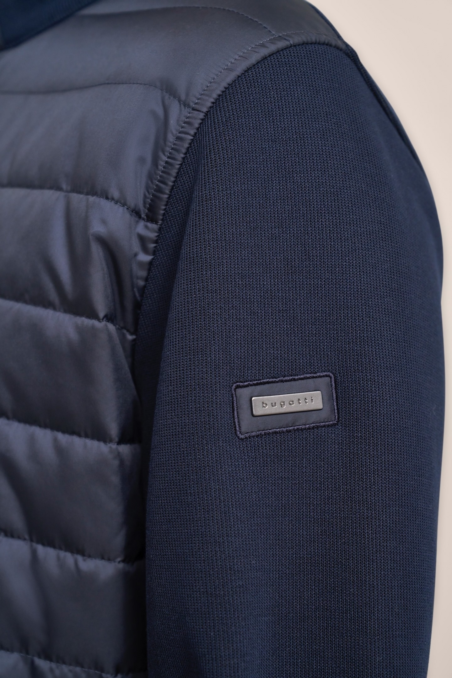 bugatti Sweatjacke, mit sportlichem Stehkragen
