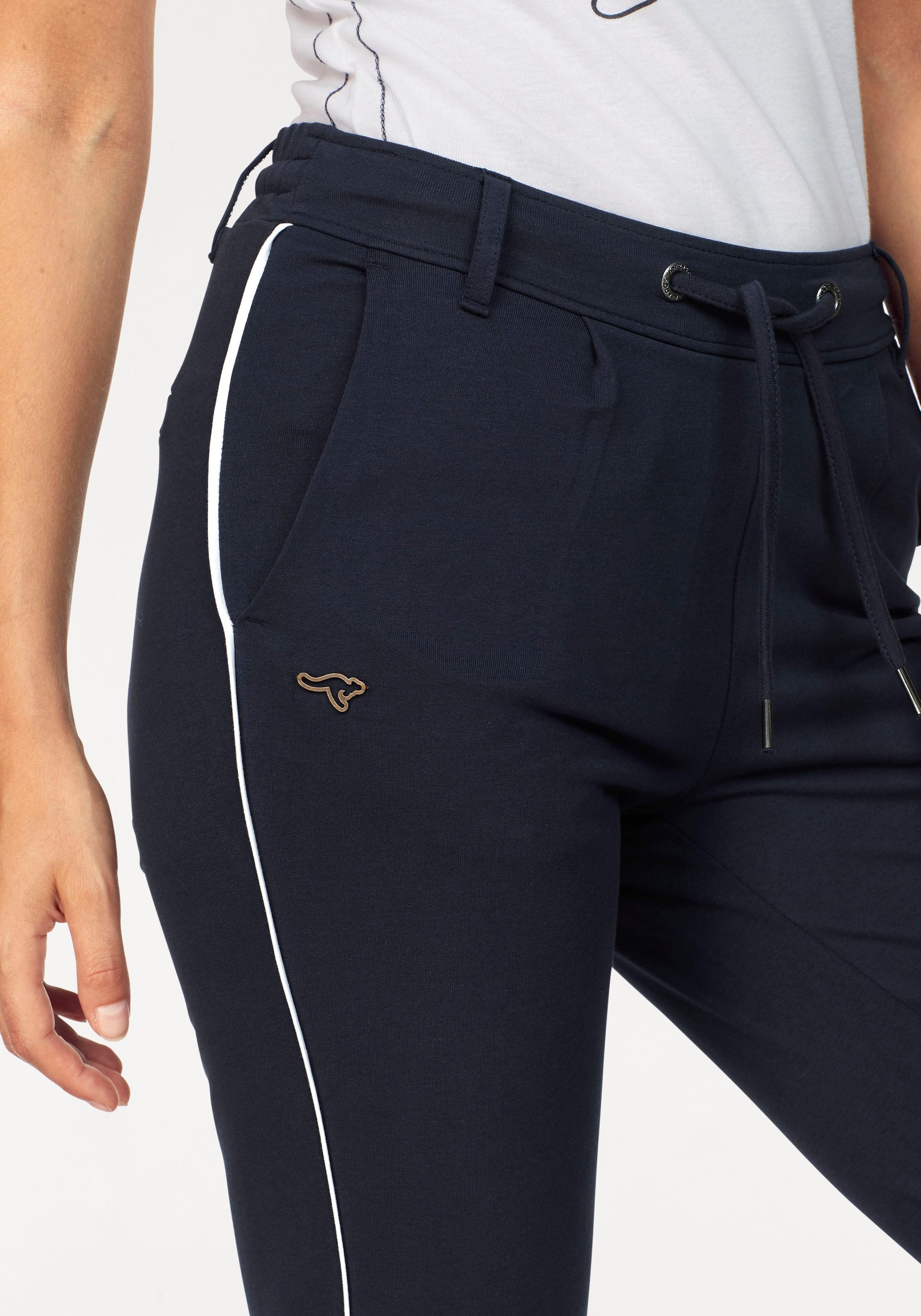 KangaROOS Jogger Pants, mit seitlichem Kontraststreifen